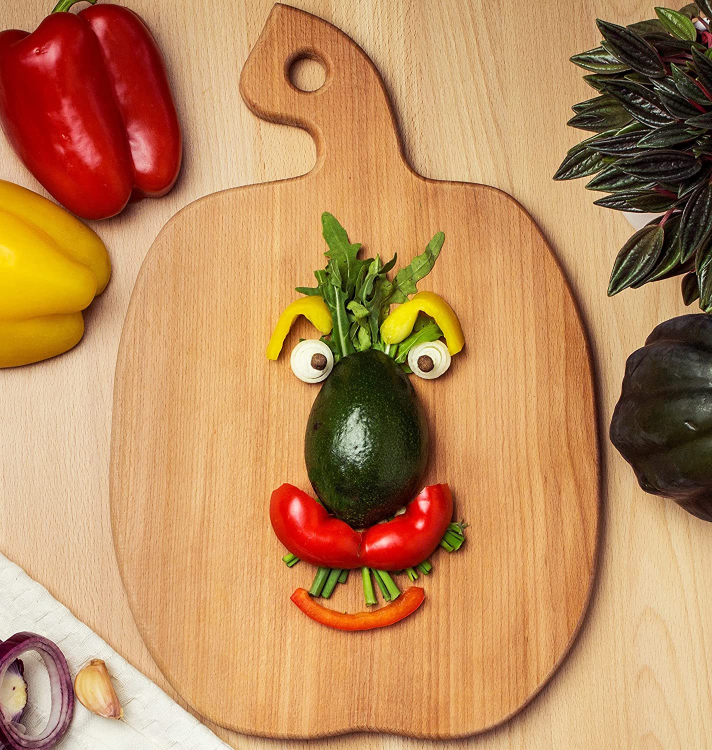 Price:$16.99 Wooden Hardwood Wood Circle Cutting Board with Handle for Kitchen - BBQ Chinese Turkey Mini Round Organic Chopping Board - Wooden Charcuterie Board Bread Cheese - Wood Serving Platter Meat: Home & Kitchen