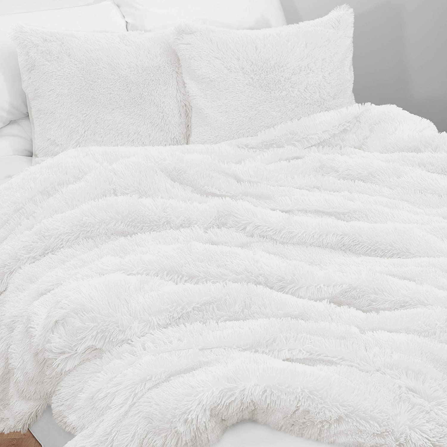 Price:$79.99 & Me Boho Chic Bohemian Bright White Fuzzy Faux Fur Plush Duvet Comforter Cover and Sham 3 pc. Full Queen Size Set Soft Shaggy Fluffy Bedding Bedroom Aesthetic Luxury College Dorm Teen : Home & Kitchen