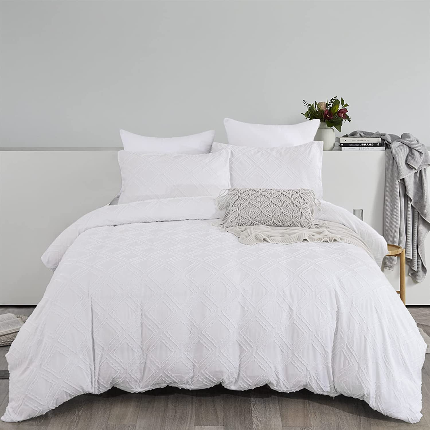 Price:$28.99 Duvet Cover Set Twin for Kid , White Textured Embroidered Boho Shabby Chic Bedding Set 2 Pieces Super Soft Microfiber Lightweight Geometric Plaid Gingham Comforter Cover Set (68 x 86 inches) : Everything Else