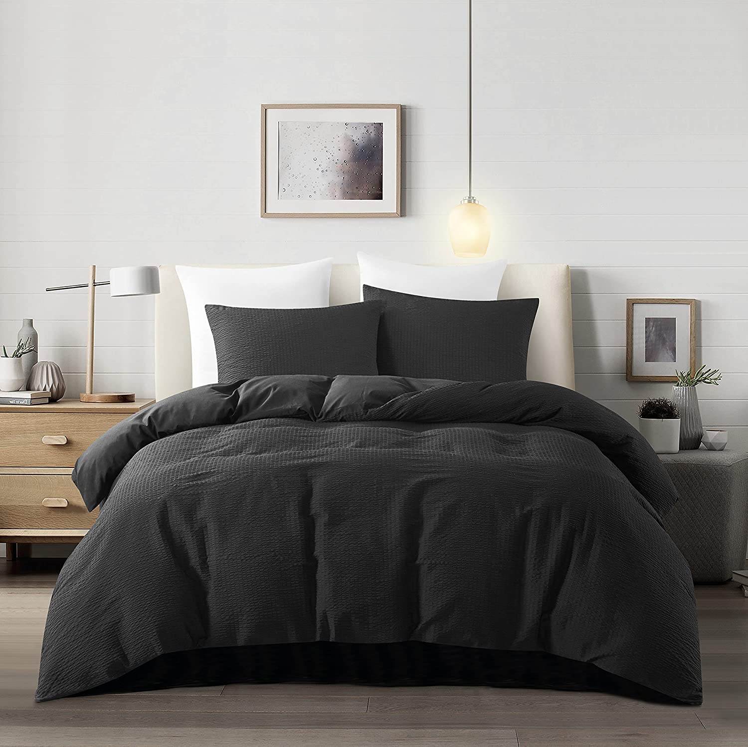 Price:$40.99 Black Duvet Cover Set with Zipper Closure King Seersucker 3Pcs Textured Ultra Soft Bedding Microfiber Comforter Cover : Home & Kitchen
