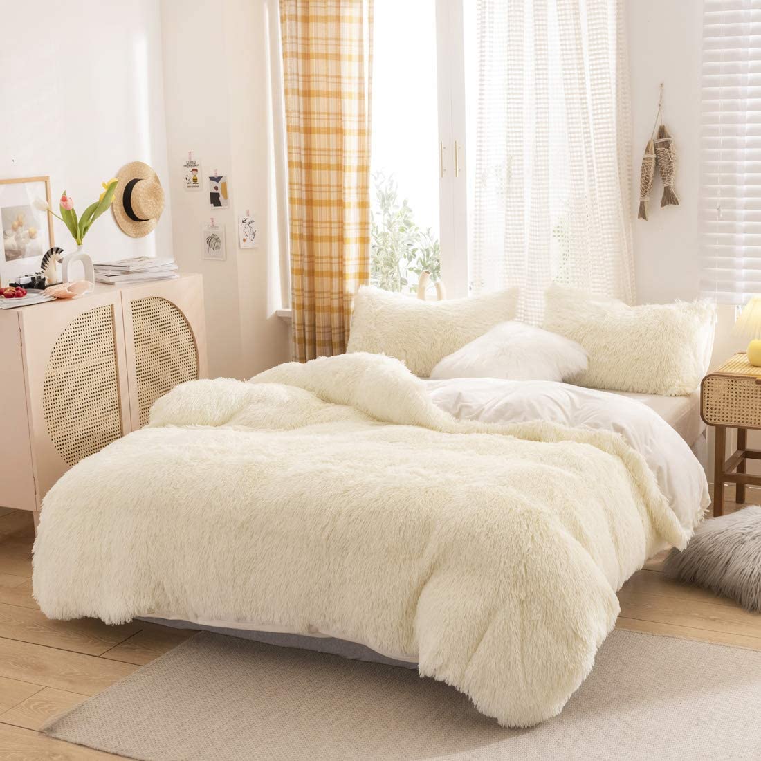 Price:$64.99 Plush 3-Piece Shaggy Crystal Fleece Duvet Cover Set (1 Plush Faux Fur Duvet Cover + 2 Plush Faux Fur Pillow Shams) , Corner Ties, Ultra Soft, Warm, All Season (Twin (66"x90"), Off White) : Home & Kitchen