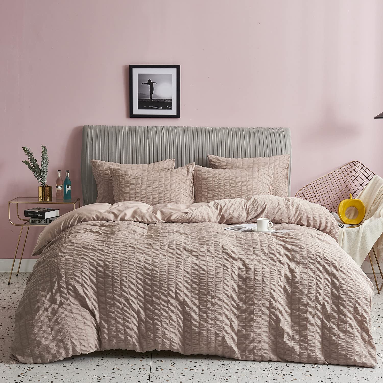 Price:$21.99 Seersucker Luxury Duvet Cover Set Queen Size 3 Pieces (1 Duvet Cover + 2 Pillowcases), Khaki Ultra Soft Washed 100% Microfiber, Stripe Textured Duvet Cover with Zipper Closure, Corner Ties : Home & Kitchen
