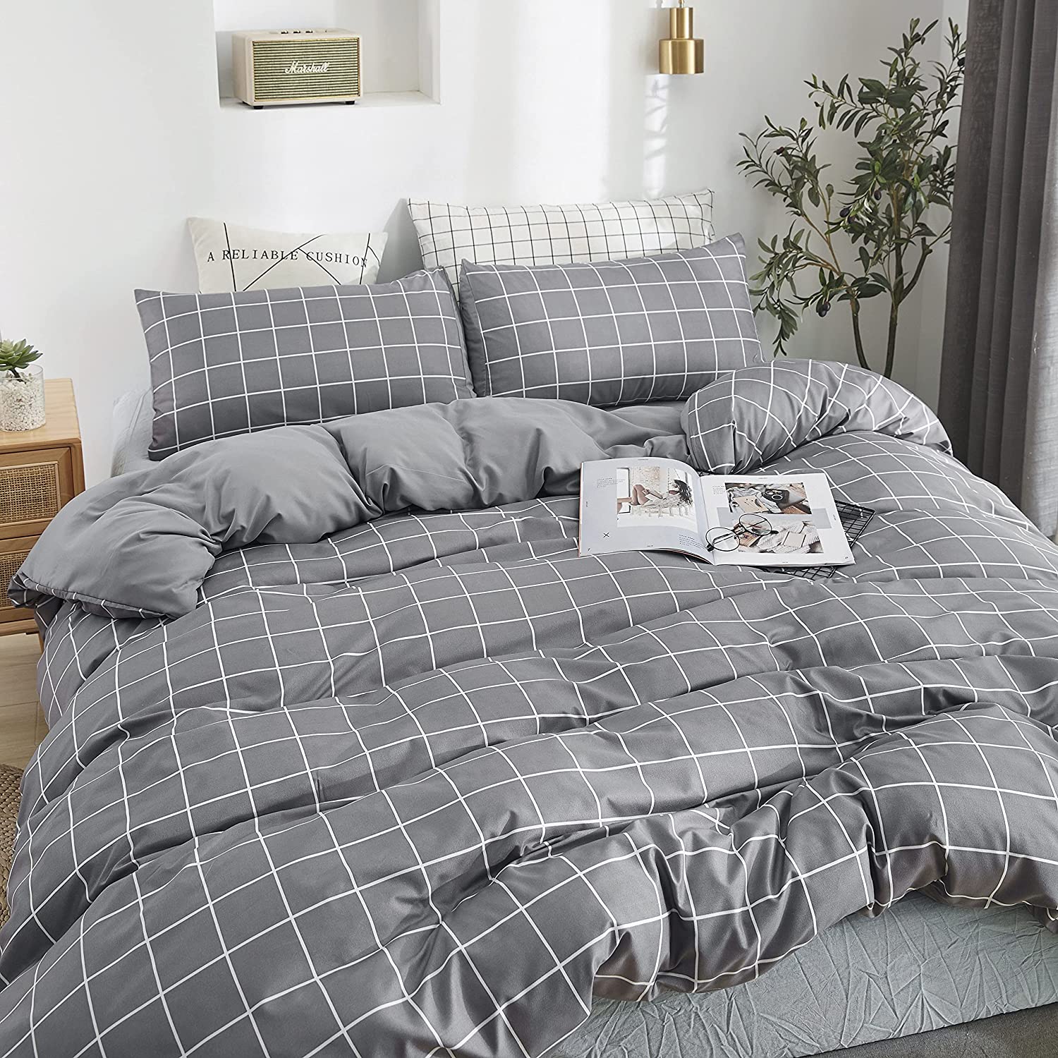 Price:$31.95 Bedding Duvet Cover Set, Premium Microfiber,Grey Grid Pattern On Comforter Cover-3pcs:1x Duvet Cover 2X Pillowcases,Comforter Cover with Zipper Closure : Home & Kitchen
