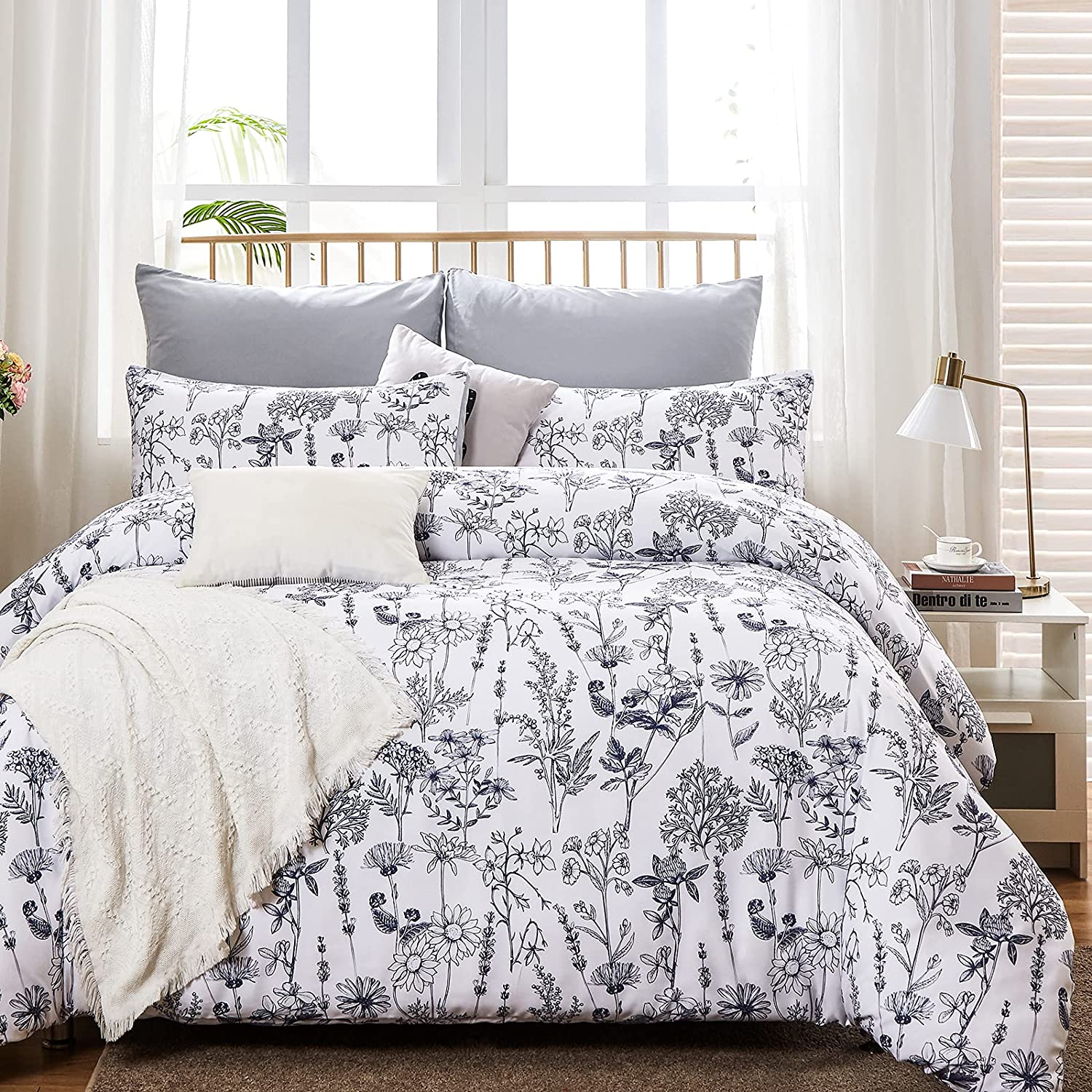 Price:$32.99 White Floral Duvet Cover King Size, Navy Botanical Flowers Duvet Cover Set, All Season Soft Premium Microfiber Duvet Covers with Zipper Closure and Corner Ties(White,King) : Home & Kitchen