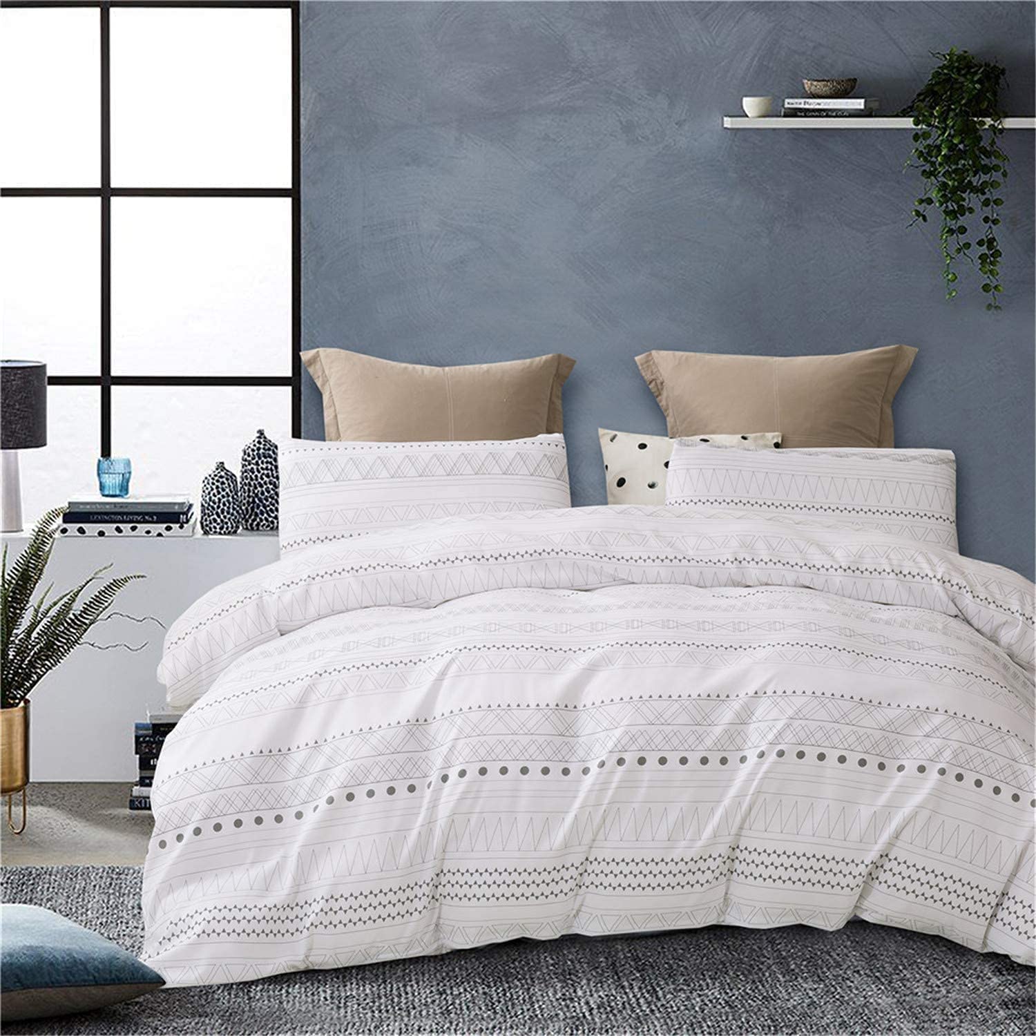 Price:$32.99 3 Pcs Queen Boho Duvet Cover Set, Soft Microfiber Light Aztec White Geometric Pattern Printed on White Bohemian Comforter Cover Bedding Set (Boho, Queen) : Home & Kitchen