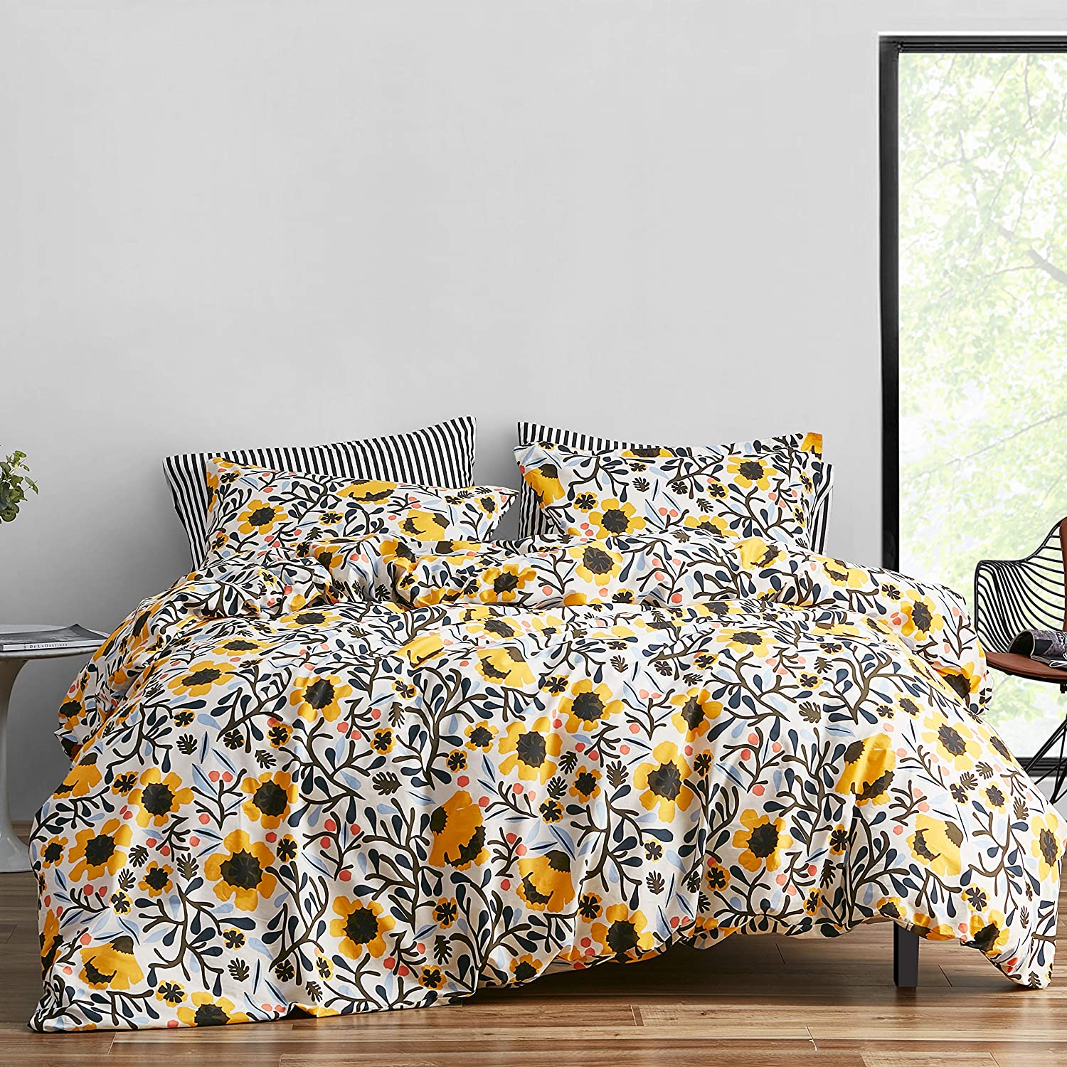 Price:$159.99 Mykero Comforter Set, Queen, Multicolored : Home & Kitchen