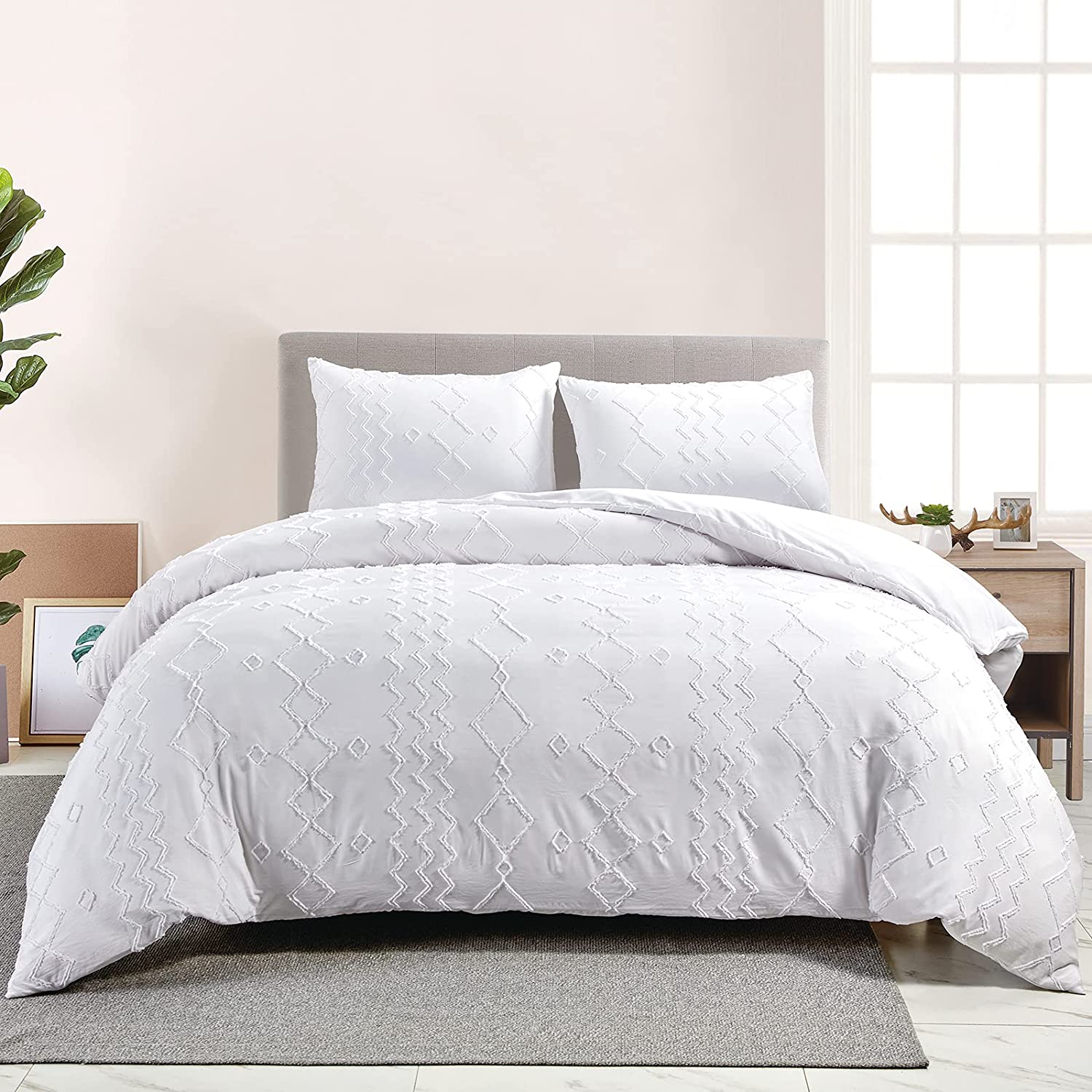 Price:$32.99 Tufted Duvet Cover Set 3 Piece Microfiber Bedding Kit with Pillow Cases Zipper Closure Corner Ties Reversible Embroidery Shabby Chic Style - Super Soft, Hypoallergenic (White, Full Size) : Home & Kitchen