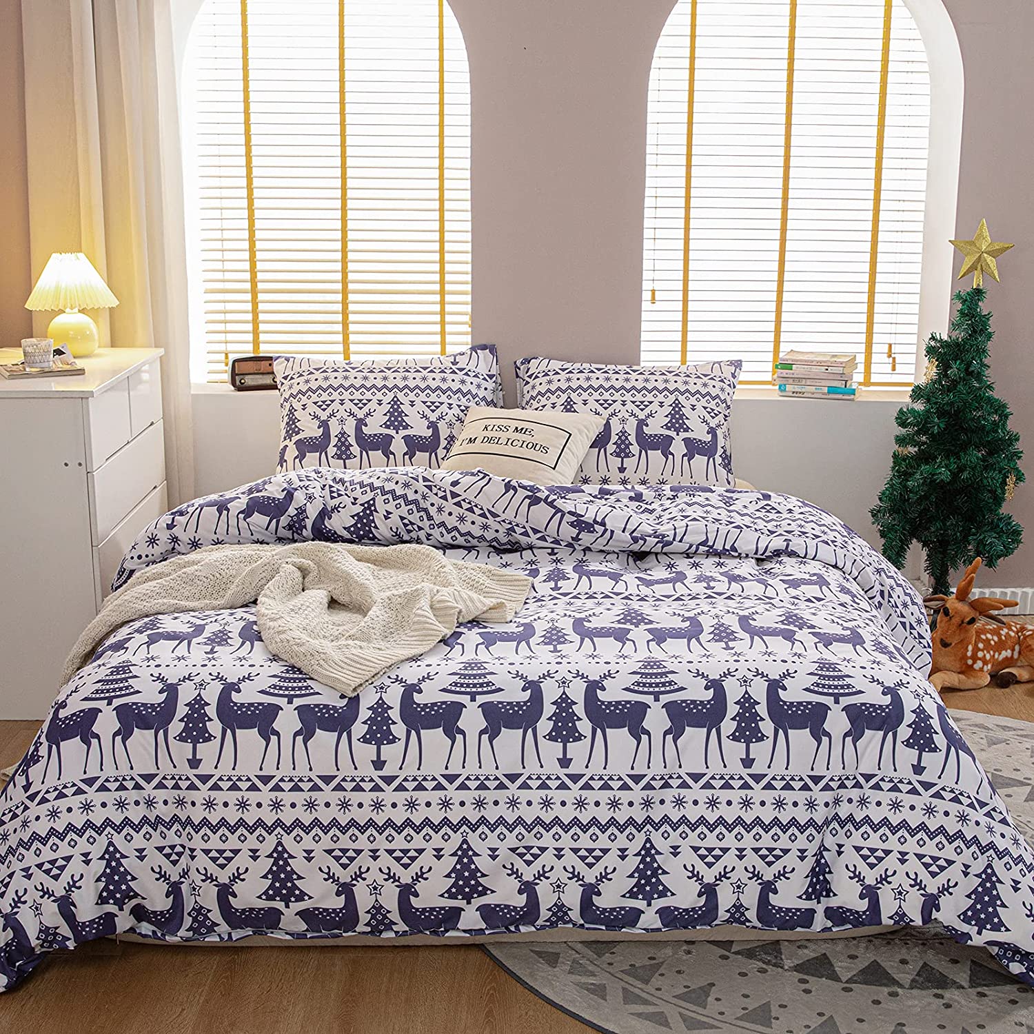 Price:$19.99 Bedding Set Reindeer Duvet Cover Set Blue Tree Snowflakes Moose Holiday Pattern Cute Decorative Bedding Twin for Kids Boys Girls 1 Duvet Cover 1 Pillowcase (Blue, Twin) : Home & Kitchen