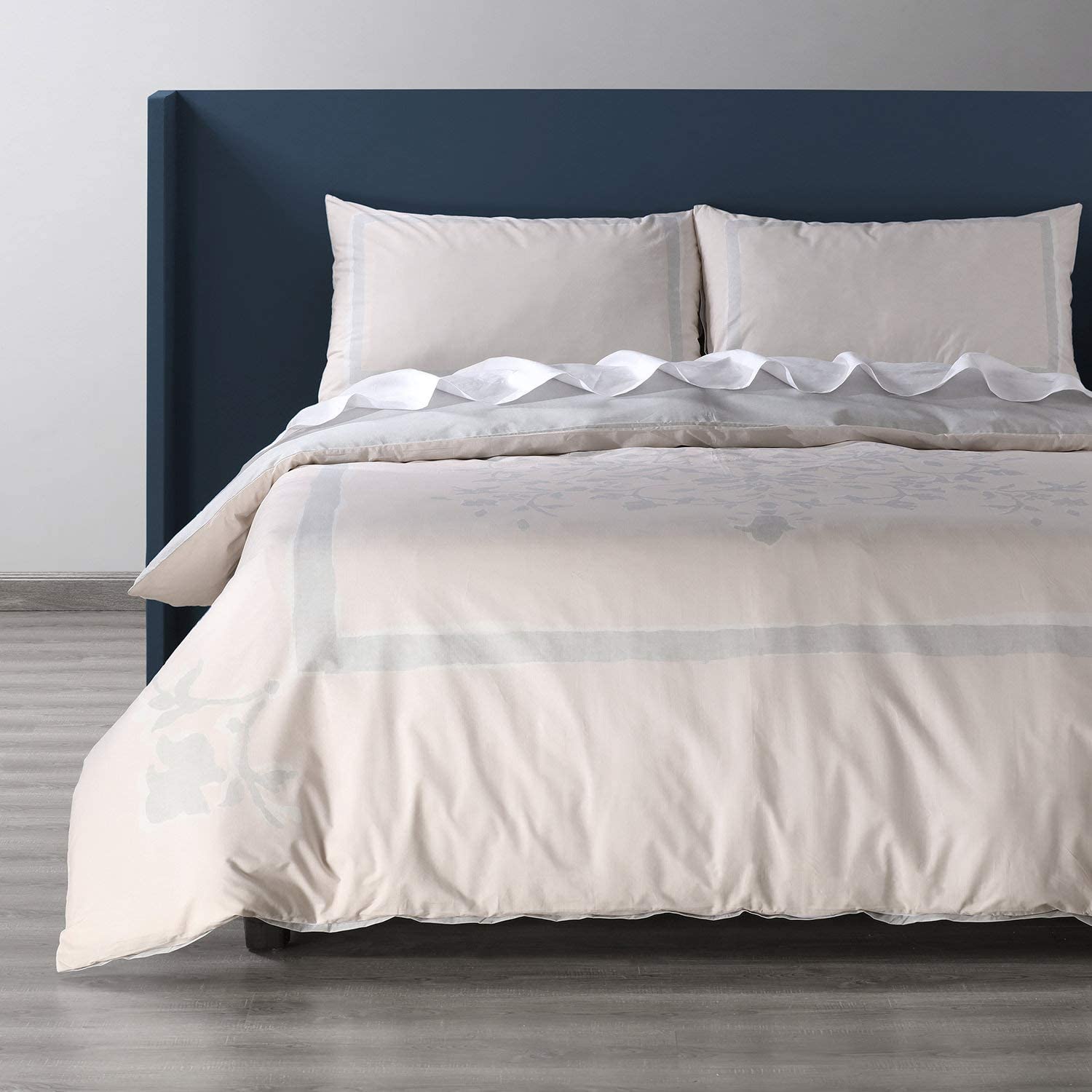 Price:$52.06 Fabrics Furnishings Villa Grey and Tan Cotton Percale Printed Reversible Duvet Cover Set, King : Home & Kitchen