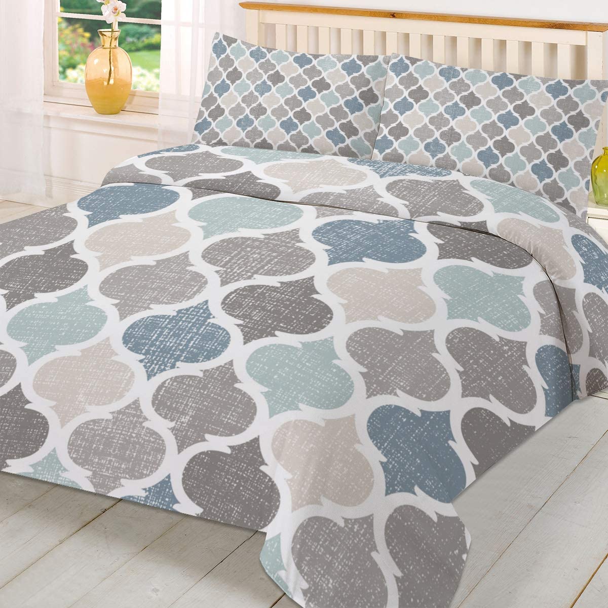 Price:$89.99 Quatrefoil 3 Pcs Duvet Cover Set Queen Size, 1 Duvet Cover and 2 Pillowcases, Shrinkage and Fade Resistant for Bedroom Set Teal Gray Turquoise Blue Vintage Farmhouse Moroccan Tile Pattern : Home & Kitchen