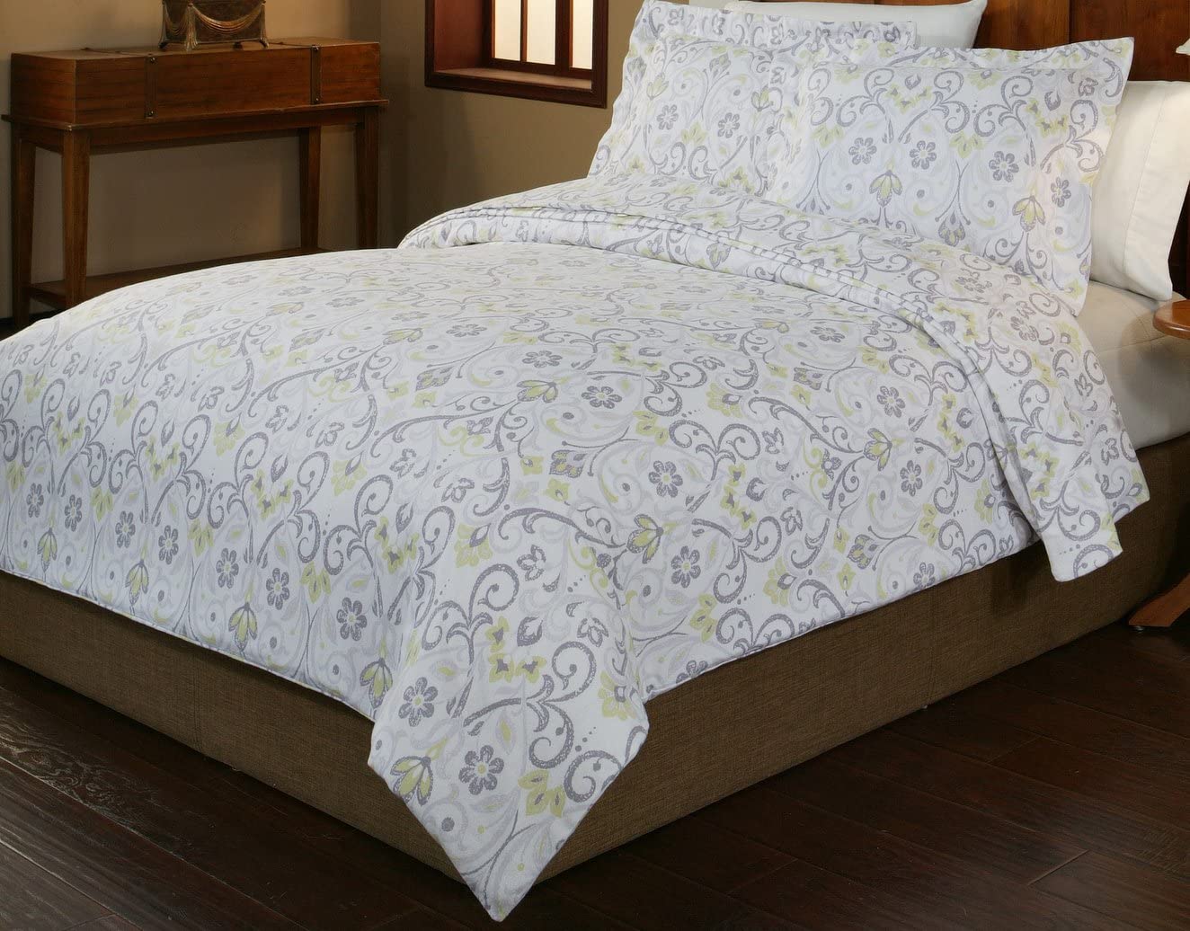 Price:$148.00 3-Piece 200 GSM Flannel Duvet Cover Set, King/California King, Meadow : Home & Kitchen