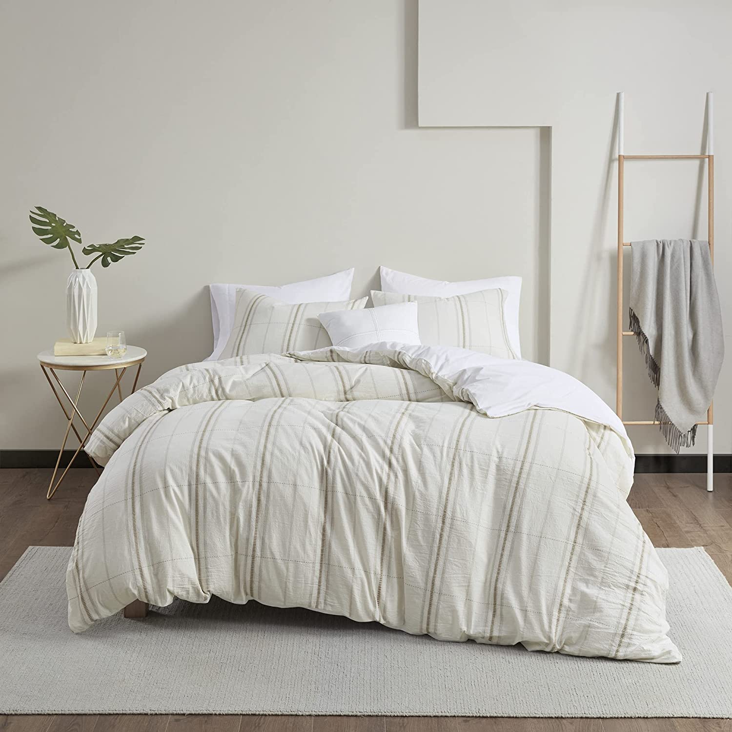 Price:$127.49 Spaces Hollis Oversized Organic Cotton Comforter Set Yarn Dyed Farmhouse Combo Duvet Cover, Removable Overfilled Insert, Shams, Decorative Pillow, Full/Queen(92"x94"), Taupe/Ivory 5 Piece : Home & Kitchen