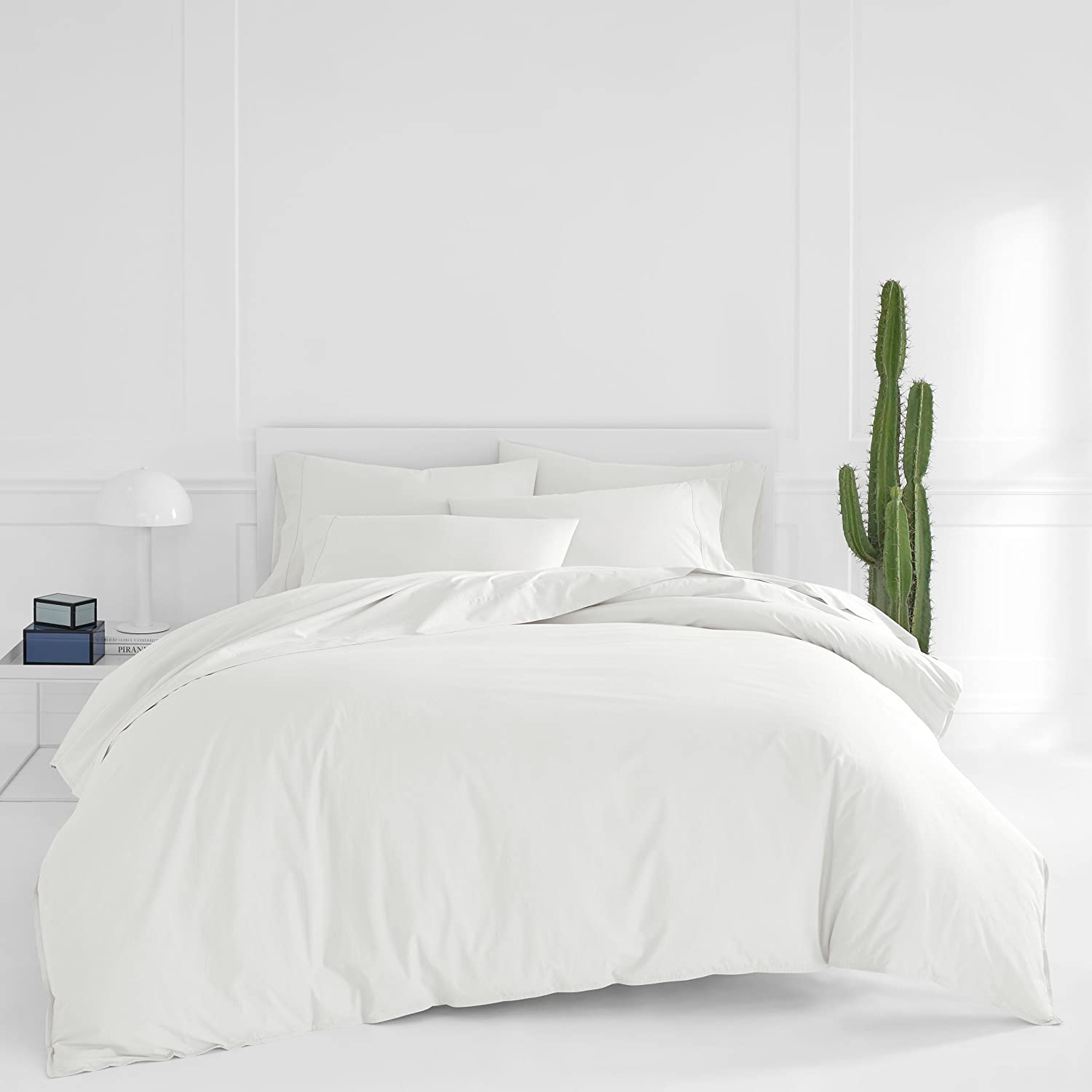 Price:$107.18 House by Jonathan Adler Otto Duvet Cover and Sheet Set Bundle, White : Home & Kitchen
