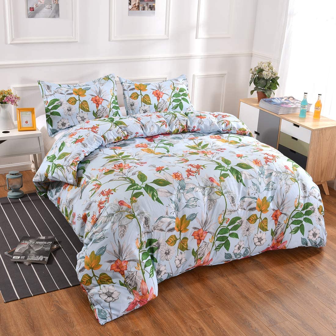 Price:$27.99 Lightweight Microfiber Bedding Duvet Cover Set with Zipper Closure, Multicolored Floral Pattern Comforter Cover Set (Blue, King) : Home & Kitchen