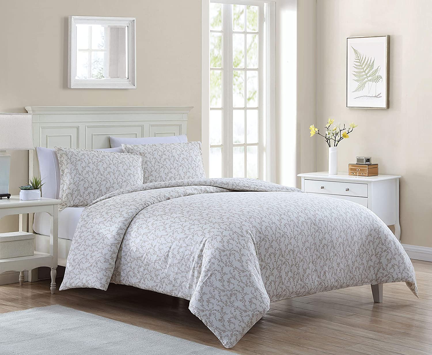 Price:$59.45 Ashley Victoria Collection Luxury Premium Ultra Soft Duvet Set, Lightweight & Comfortable Bedding, Stylish Design for Home Décor, Full/Queen, Taupe : Home & Kitchen