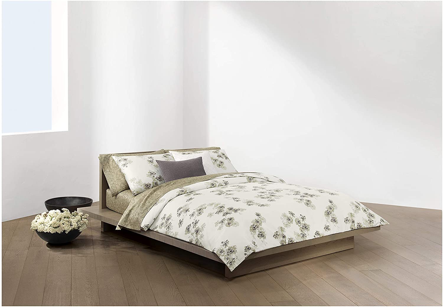 Price:$86.39 Klein Sandstorm Flora Duvet Cover Set, Full/Queen, Parchment : Home & Kitchen