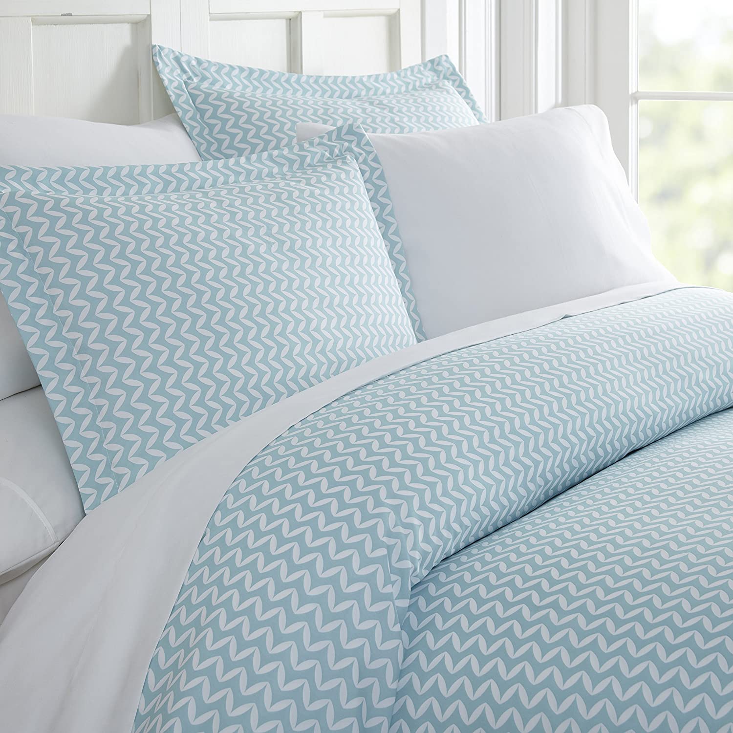 Price:$36.88 Cameron Duvet Cover Set Puffed Chevron Patterned, Queen, Light Blue (BC-DUV-PUF-Q-LB) : Home & Kitchen
