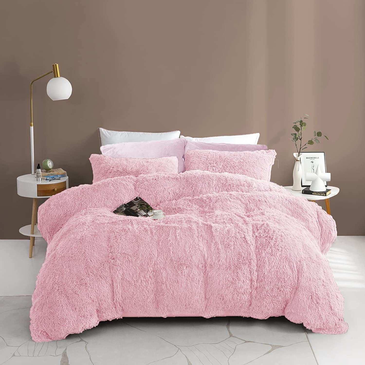 Price:$69.99 Plush Shaggy Duvet Cover Set - 5 Pieces Faux Fur Fluffy Bed Sets (1 Shaggy Duvet Cover + 2 Fur Pillowcase + 2 Velvet Pillowcases) (Light Pink, King) : Home & Kitchen
