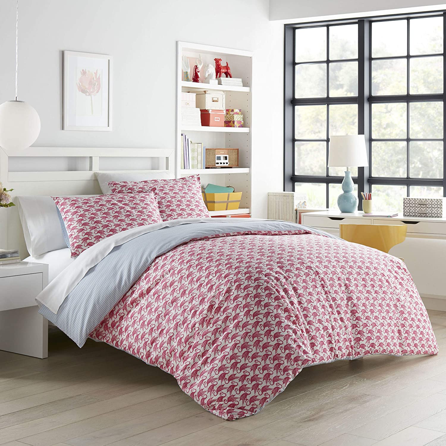 Price:$40.67 & Fritz | Flamingo Collection | Duvet Cover Set - 100% Cotton, Cool & Lightweight Percale Weave, Reversible Bedding with Zipper Enclosures & Corner Ties, Twin, Pink : Home & Kitchen