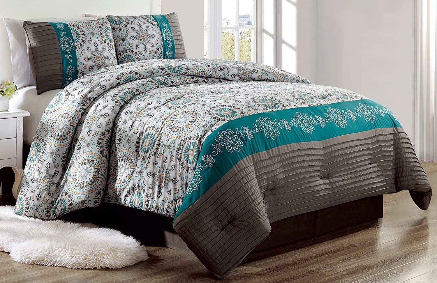 Price:$27.10 3-Piece Fine Printed Duvet Cover Set Queen Size - High Thread Count Brushed Microfiber - Luxury Soft, Durable (Dark Grey, Teal Blue and Gold) : Home & Kitchen