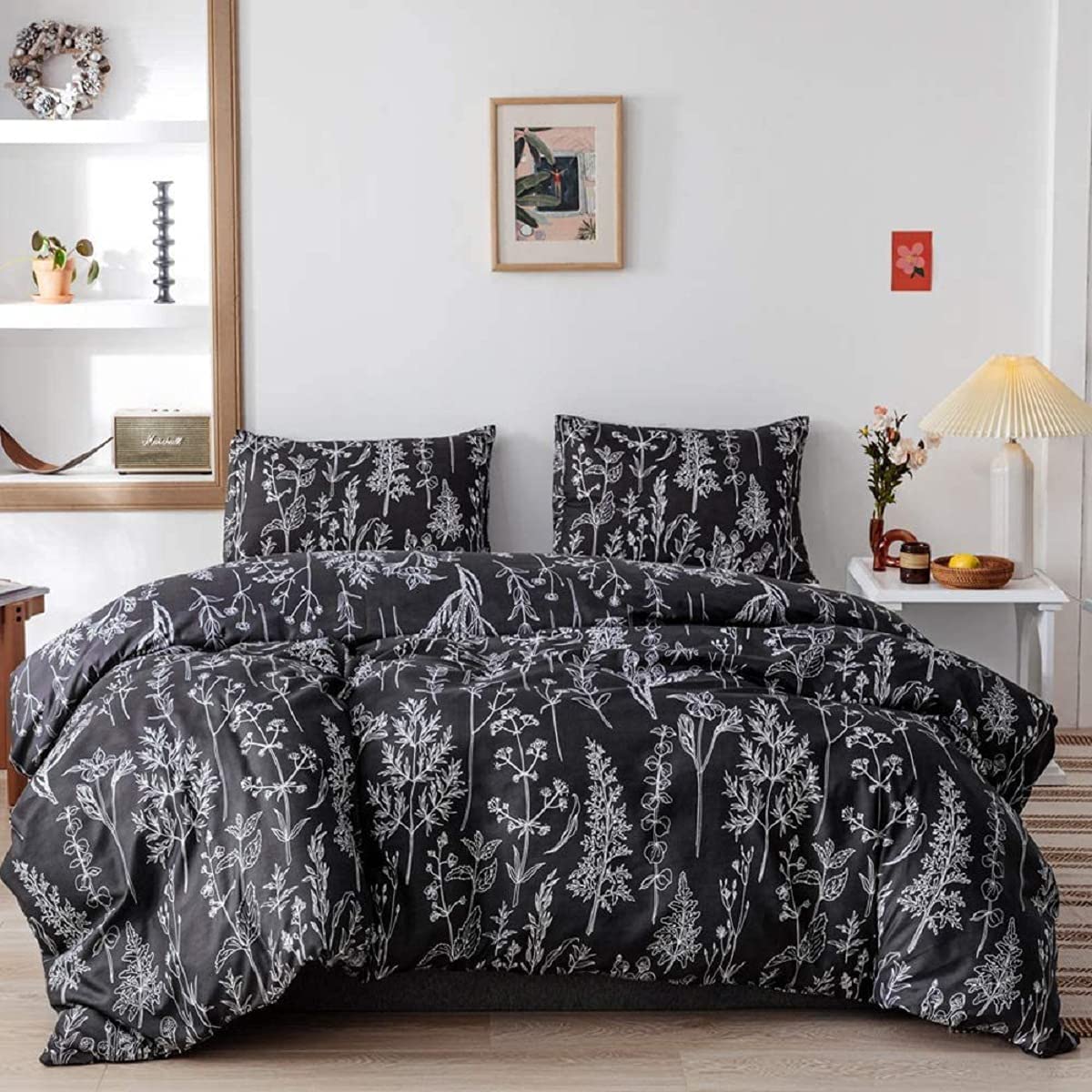 Price:$27.99 3 Piece Queen Size Botanical Duvet Cover Black Plant Floral Bedding Set Soft Lightweight Comforter Cover with 2 Pillowcases & Zipper Closure White : Home & Kitchen