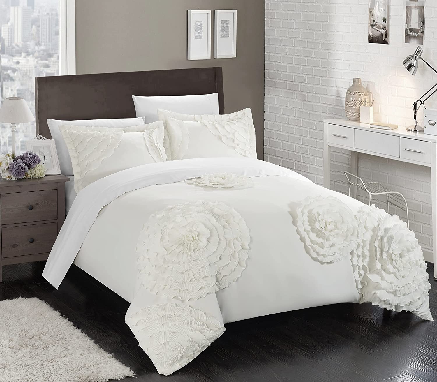 Price:$50.95 Home 3 Piece Birdy Floral and Rose Pleated Etched Applique Duvet Cover Set, Queen, White : Home & Kitchen