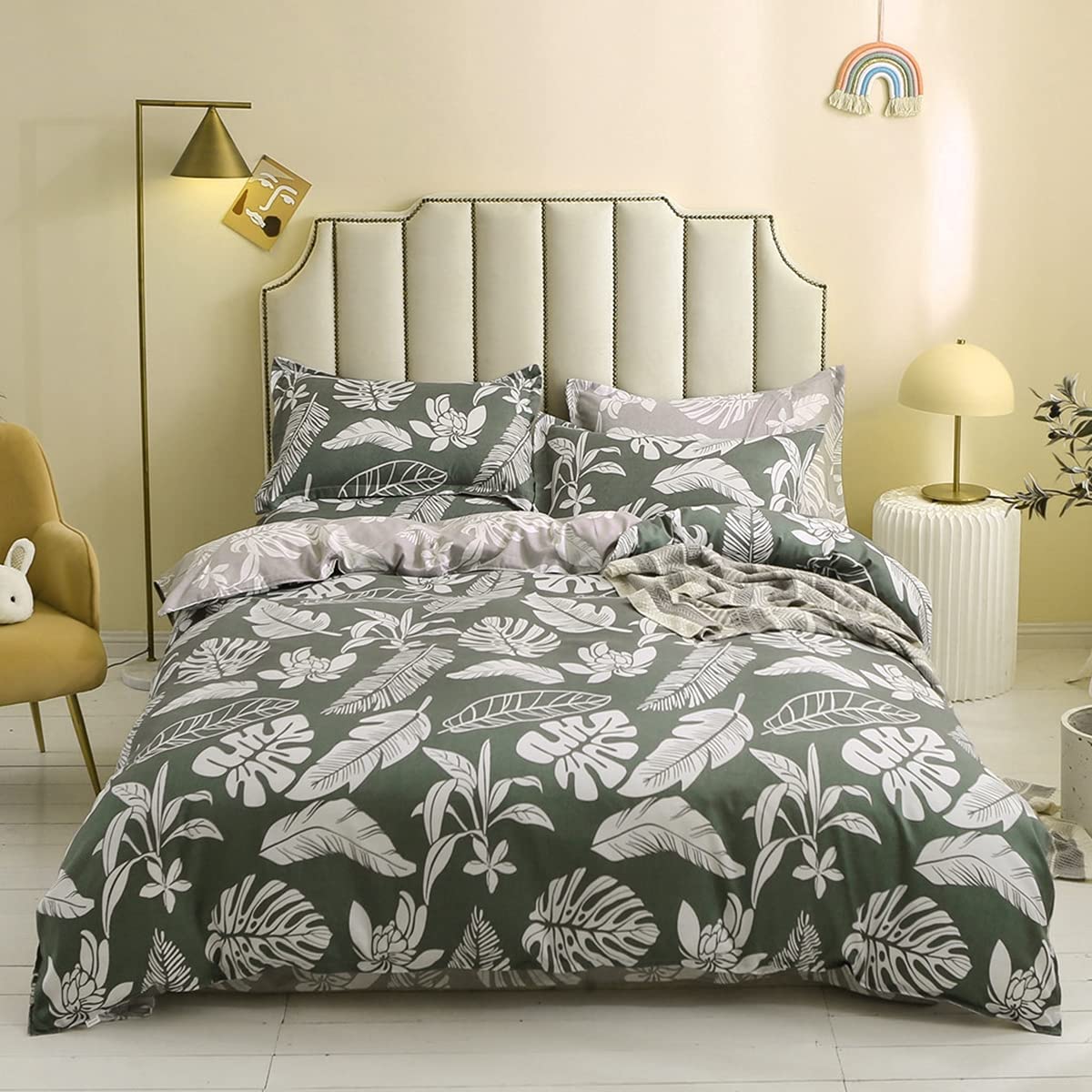 Price:$63.99 Tropical Plants Monstera Duvet Cover Set 4-Piece Queen Size Soft Bedding Sets Microfiber Comforter Cover with Zipper Closure(1 Duvet Cover+2 Pillow Shams+1 Bed Sheet), Green : Home & Kitchen