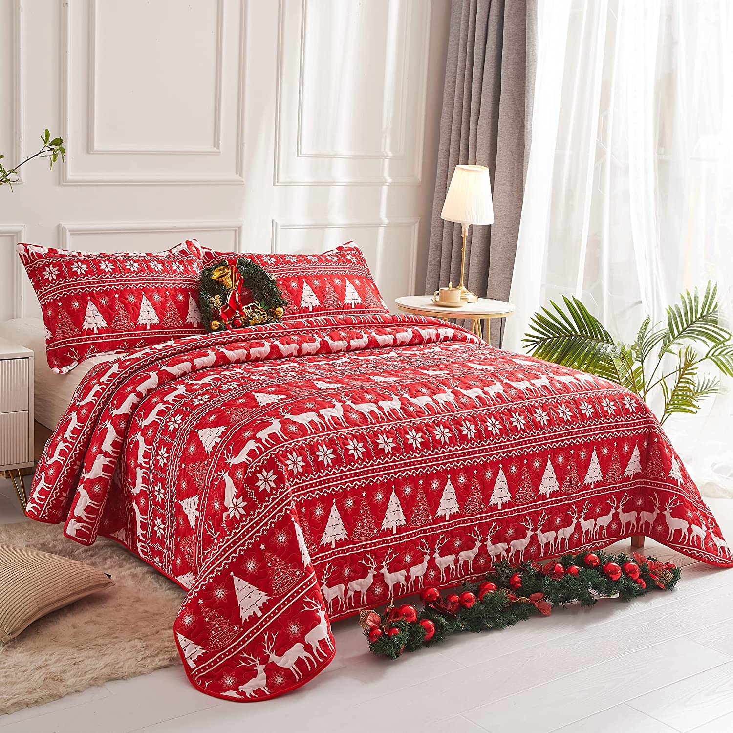 Price:$39.98 Christmas Quilt Set Queen Size Christmas Tree/Reindeer/Snowflake Pattern 3-Piece Red Bedspread Comforter Set Coverlet Set Microfiber : Home & Kitchen