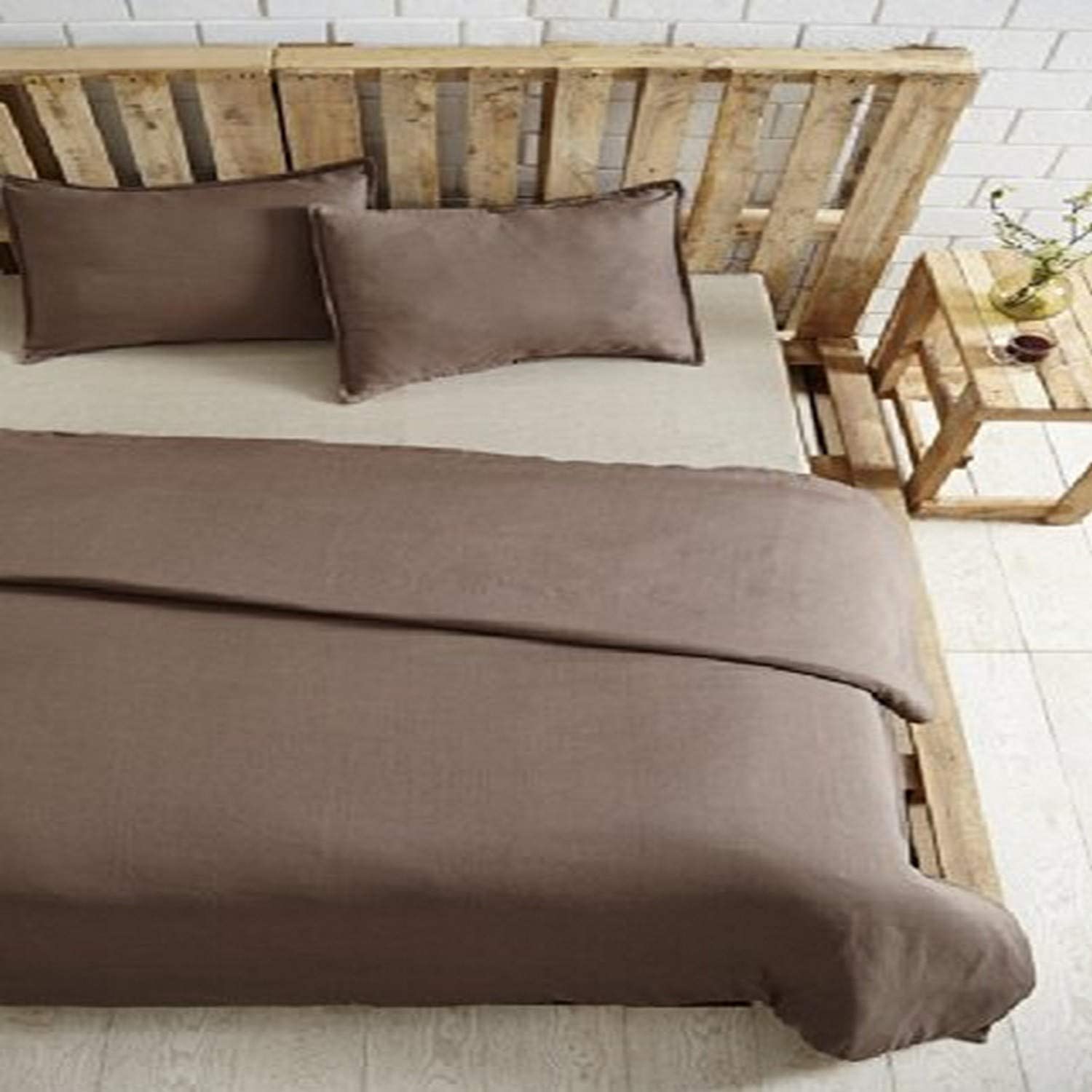 Price:$165.64 Home 15347TK 4-Piece Clove Taupe Duvet Set with 2 Standard Shams and 1 Euro Sham, King : Home & Kitchen