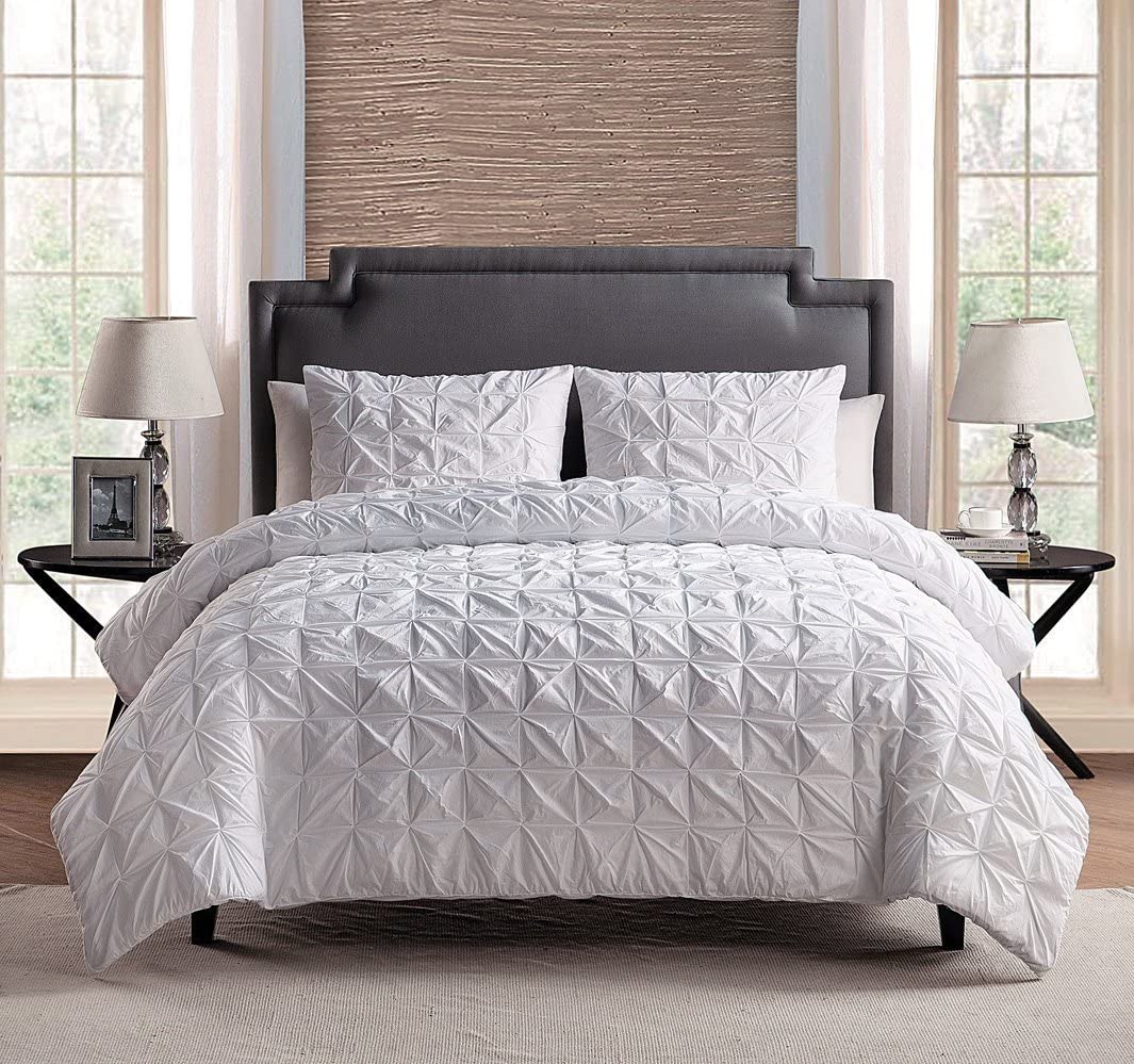 Price:$33.00 Cotton 3 - Piece Soft Solid White Pinch Pleat Duvet Cover Set Full / Queen Size Bedding : Home & Kitchen