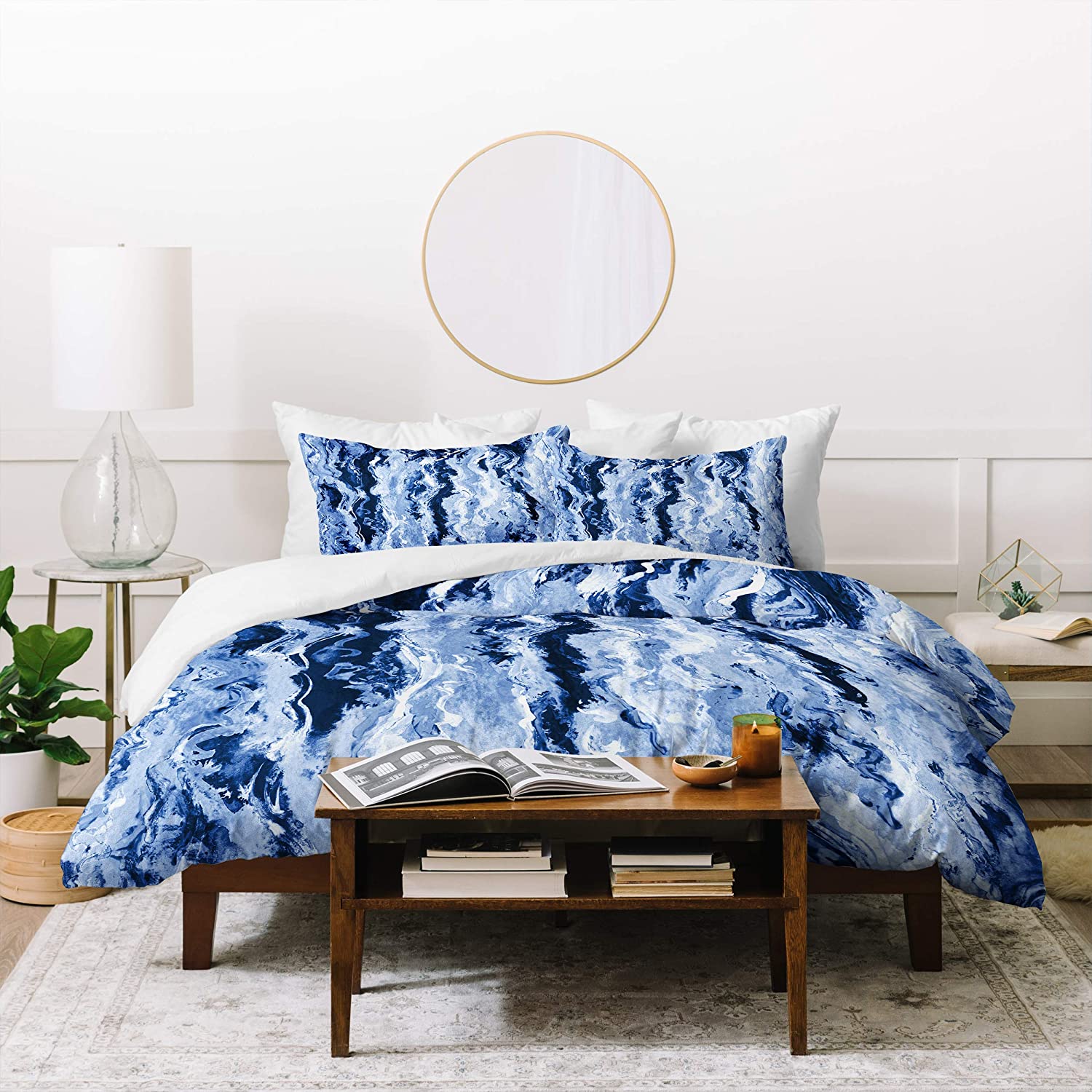 Price:$97.26 Designs Lisa Argyropoulos Ocean Melt Duvet Set with Two Pillow Shams, Queen/Full, Blue : Everything Else