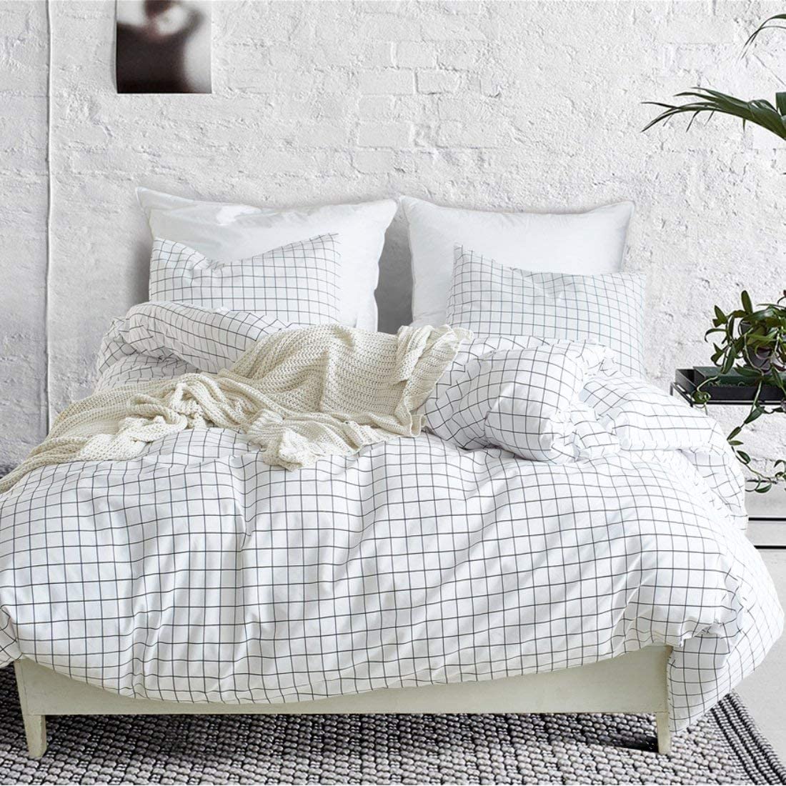 Price:$28.89 Mini Black and White Grid Checkered Pattern Bedding Cover Set, Soft Duvet Cover Bedding Set 1 Duvet Cover and 2 Pillowshams(Queen White) : Home & Kitchen