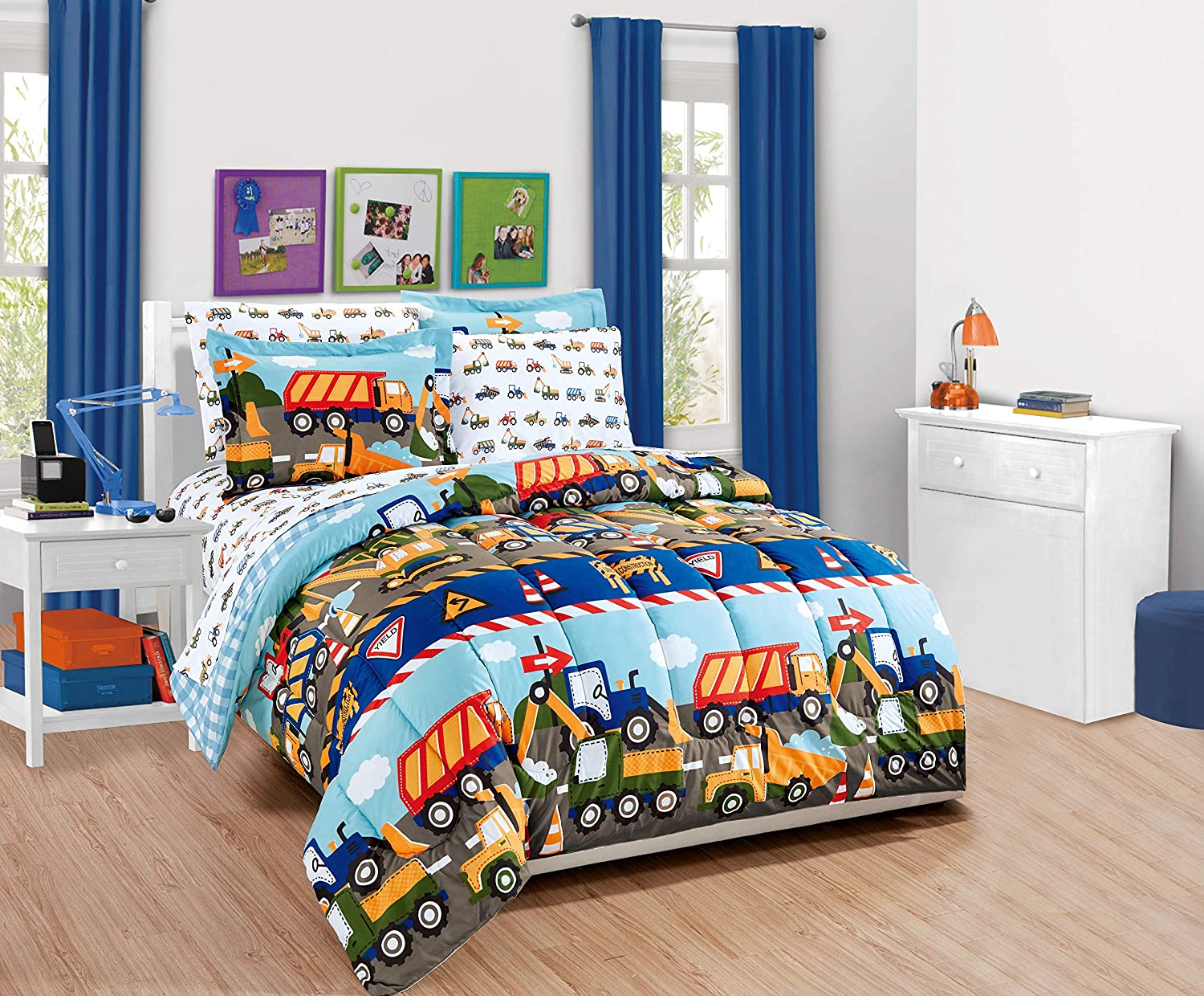 Price:$64.99 Plus Comforter Set for Kids Construction Tractors Blue Red Green Yellow Grey White New (Twin) : Home & Kitchen