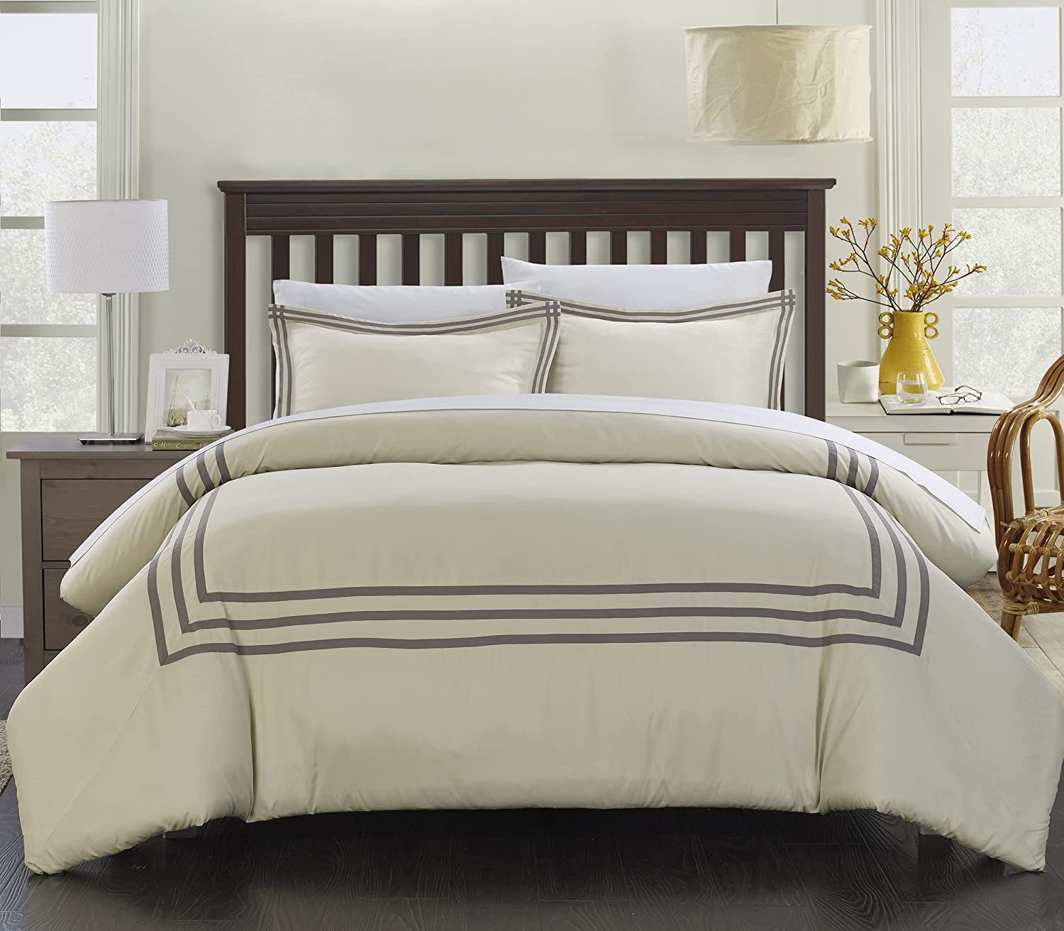 Price:$57.77 Home 3 Piece Paige Contemporary Duvet Set, Queen, Silver : Home & Kitchen