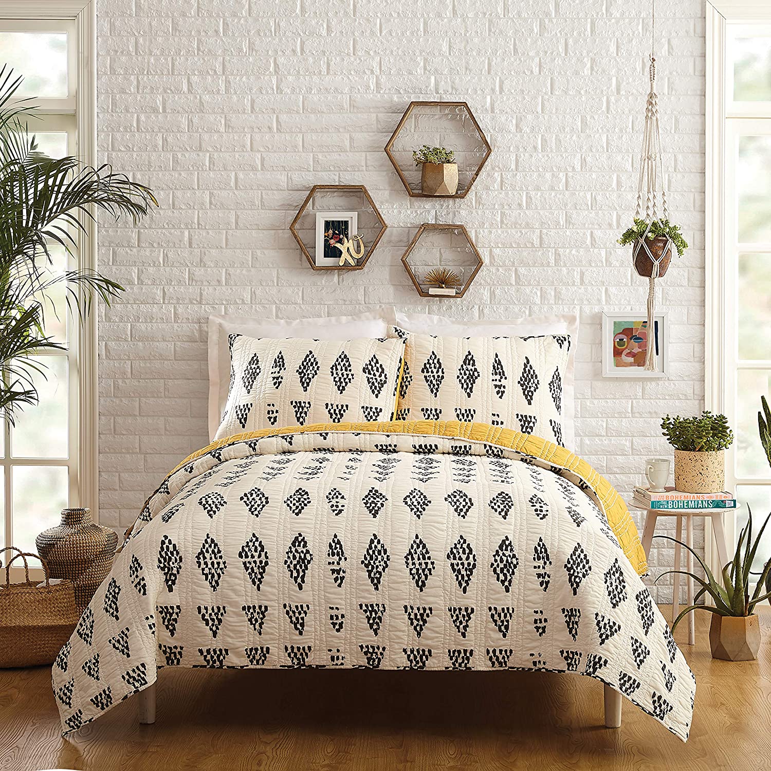 Price:$99.99 Blakeney Prosperity Quilt Set, Full/Queen, Ivory, Yellow : Home & Kitchen