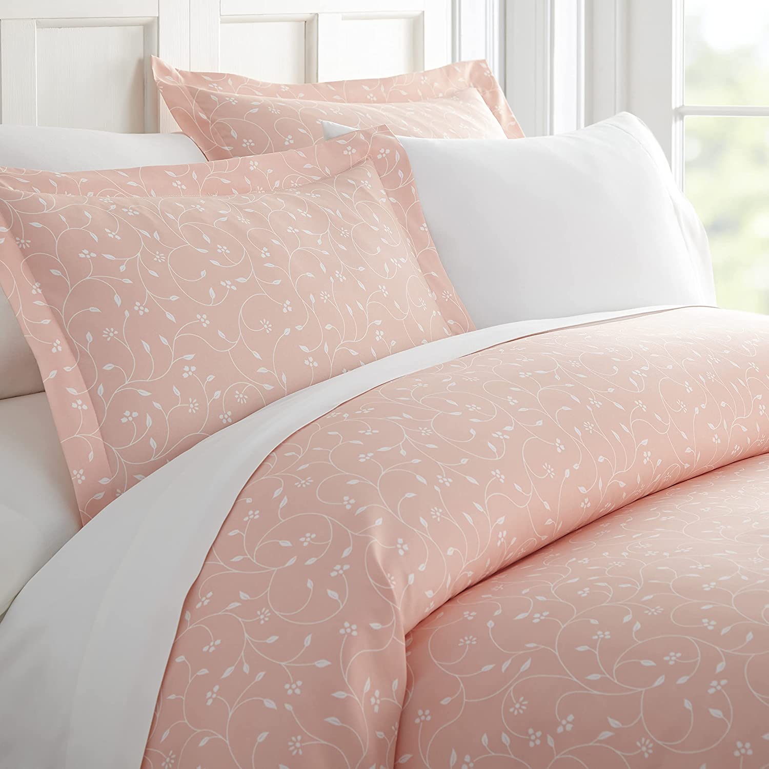 Price:$38.70 Market Premium Duvet Cover Set Patterned, King, Pink Buds Pattern : Home & Kitchen
