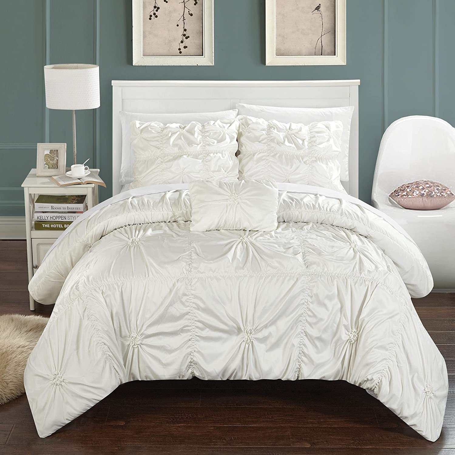 Price:$50.95 Home DS2246-AN 4Piece Hamilton Floral Pinch Pleat Ruffled Designer Embellished Queen Duvet Cover Set White : Home & Kitchen