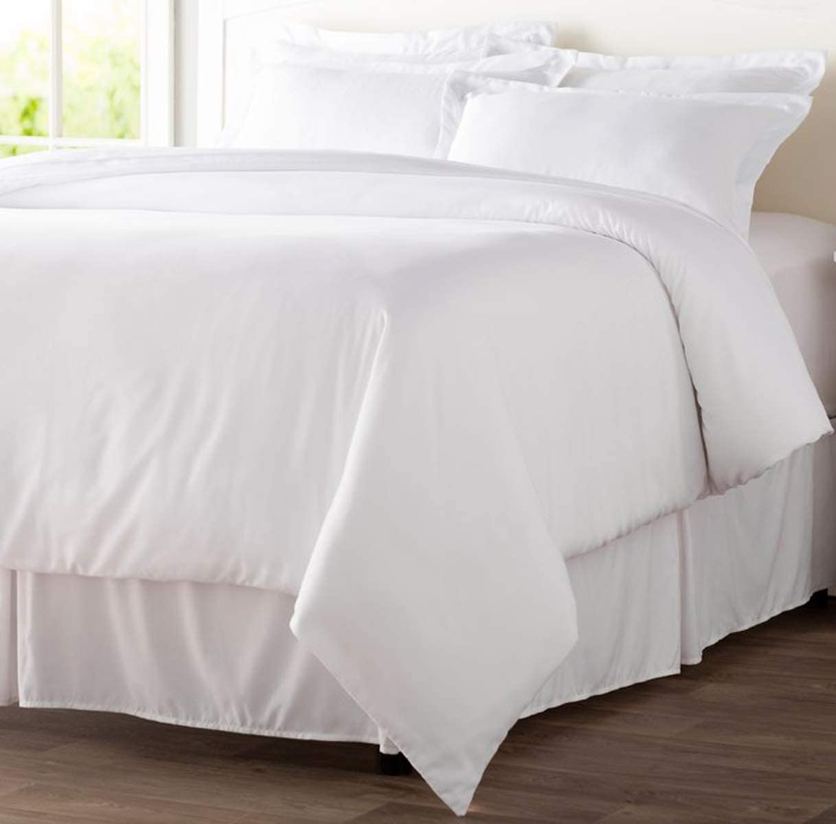 Price:$30.41 5 Piece 5pc Duvet Cover Set with Button Enclosure - Wrinkle & Fade Resistant, 1800 Supreme Collection Super Soft Hotel Luxury Top Quality Durable 100 GSM Brushed Microfiber - White, Queen Size : Home & Kitchen