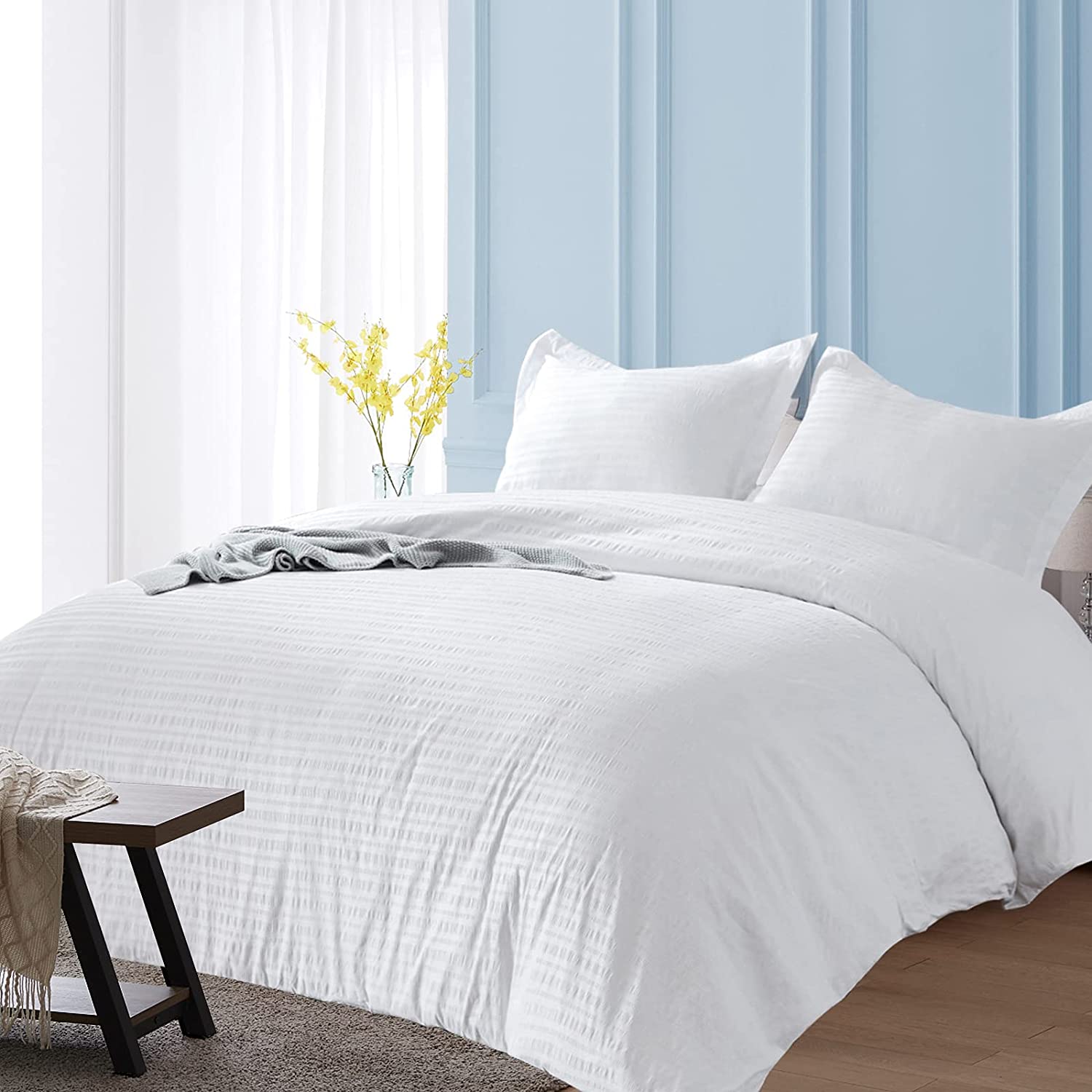 Price:$19.99 Duvet Covers 2 Pieces with Zipper Closure Corner Ties Soft Breathable Microfiber Comforter Cover Bedding Set (1 Duvet Cover + 1 Pillowcase) White : Home & Kitchen