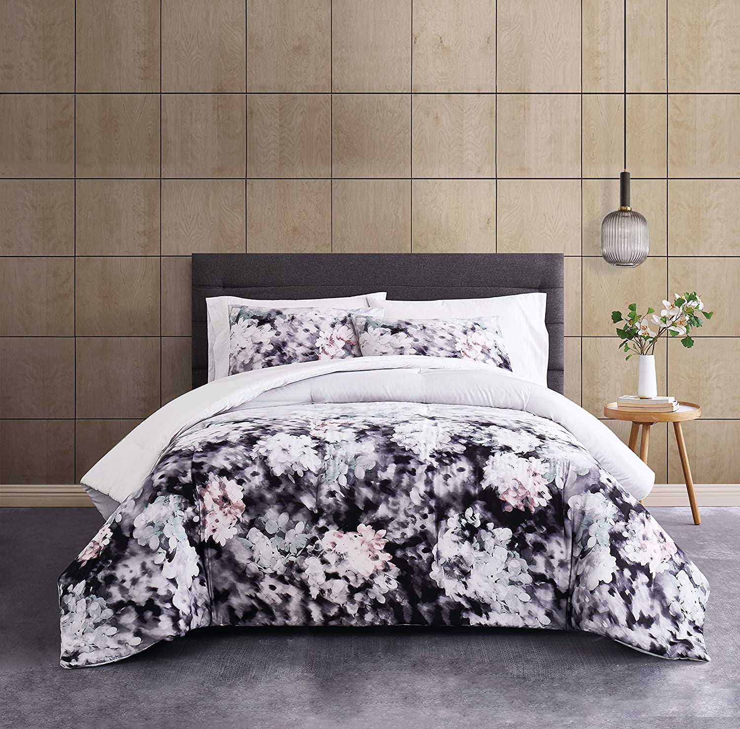 Price:$89.99 Camuto Reflection Duvet Set, King, White/Black : Home & Kitchen