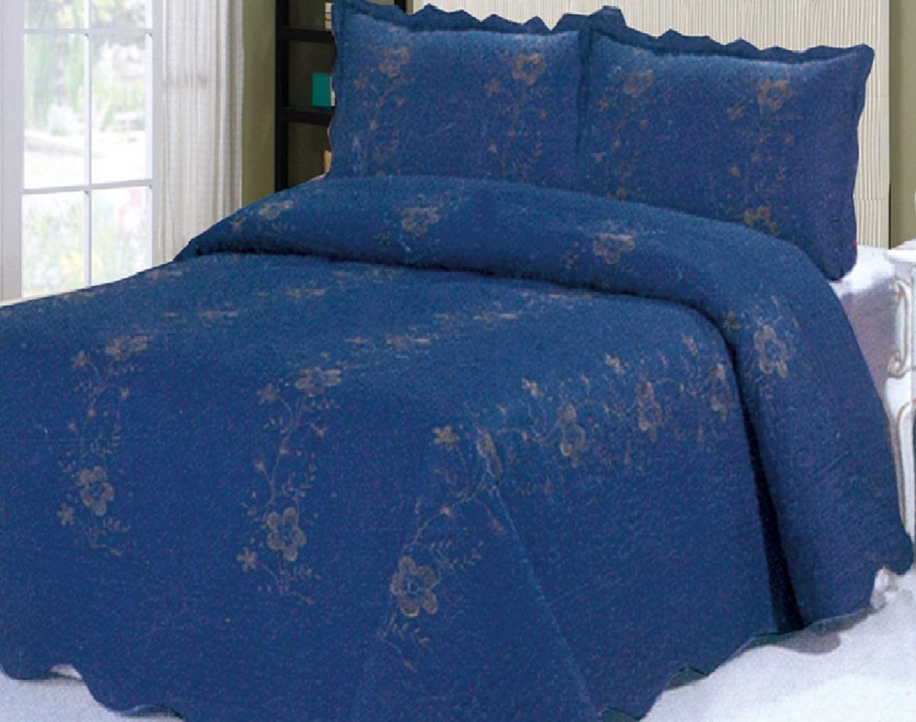 Price:$49.99 Design Queen Quilt Sets Navy : Home & Kitchen