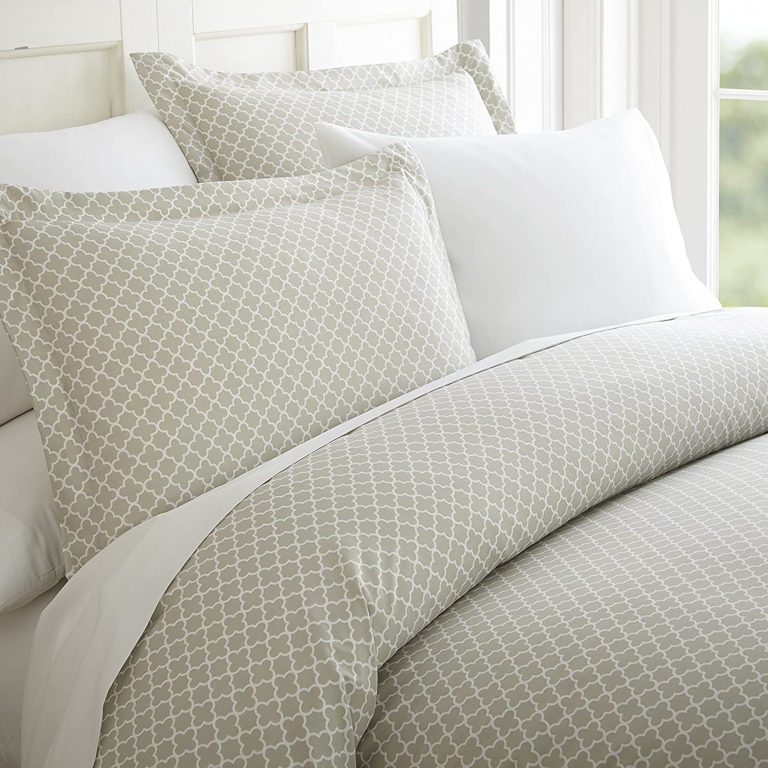 Price:$33.64 Home Quatrefoil Patterned Duvet Cover Set, Queen, Gray : Home & Kitchen