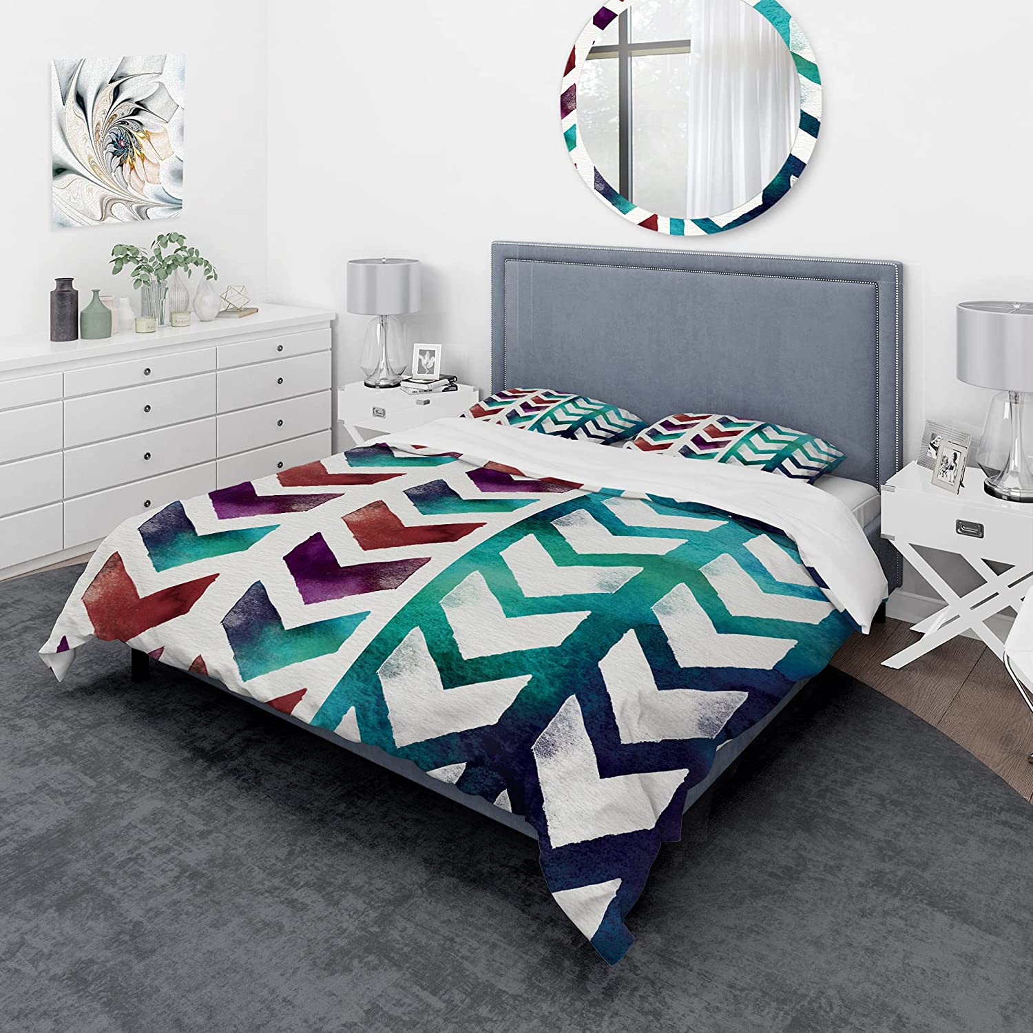 Price:$85.76 'Geometric Pattern of Red and Blue Arrows' Geometric Duvet Cover Set : Home & Kitchen