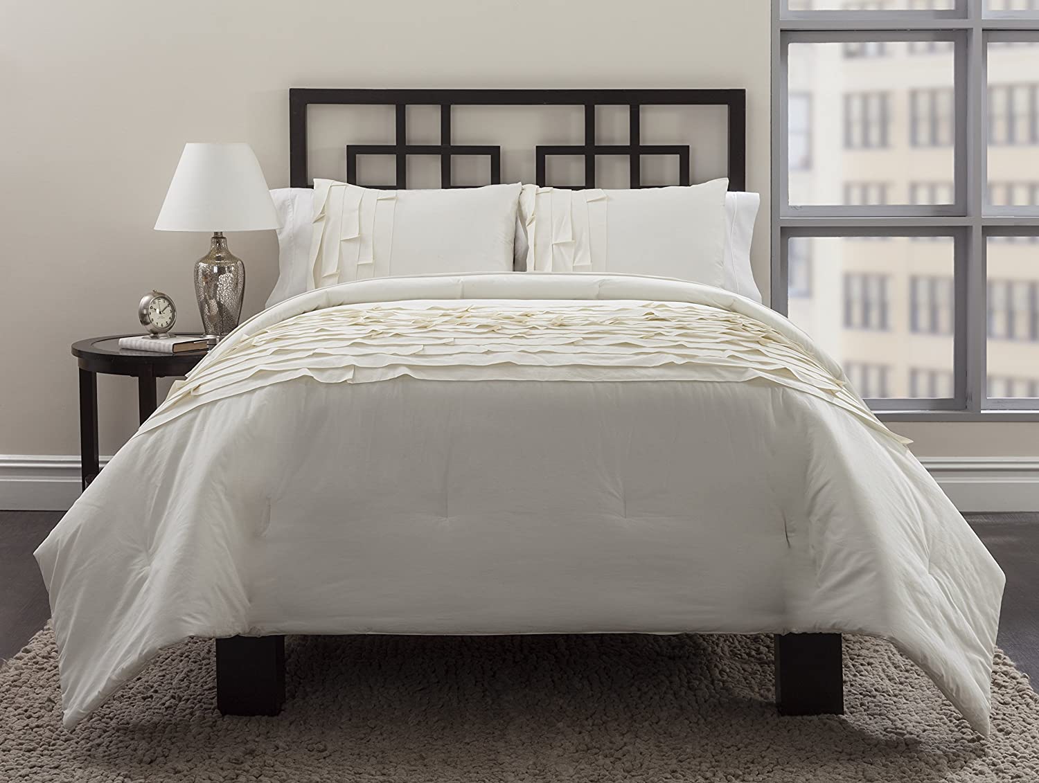 Price:$39.59 Solid Pleated Reversible Duvet Set, Full/Queen, White : Home & Kitchen