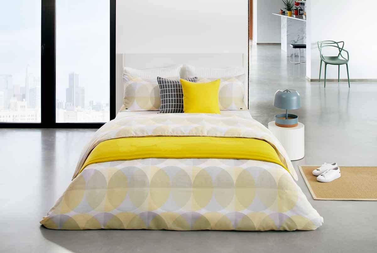 Price:$189.99 Caravelle Duvet Set, Full/Queen : Home & Kitchen