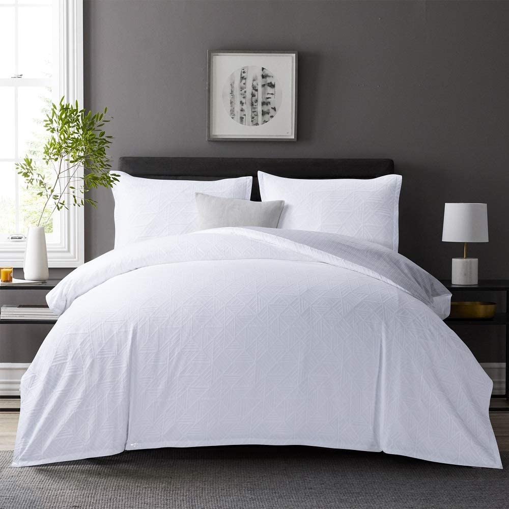 Price:$85.00 park Matelasse Duvet Cover Set, 100% Cotton, Pre-Washed, Soft & Cozy, Woven Jacquard Textured, Geo Design Bedding Set, Queen, White : Home & Kitchen