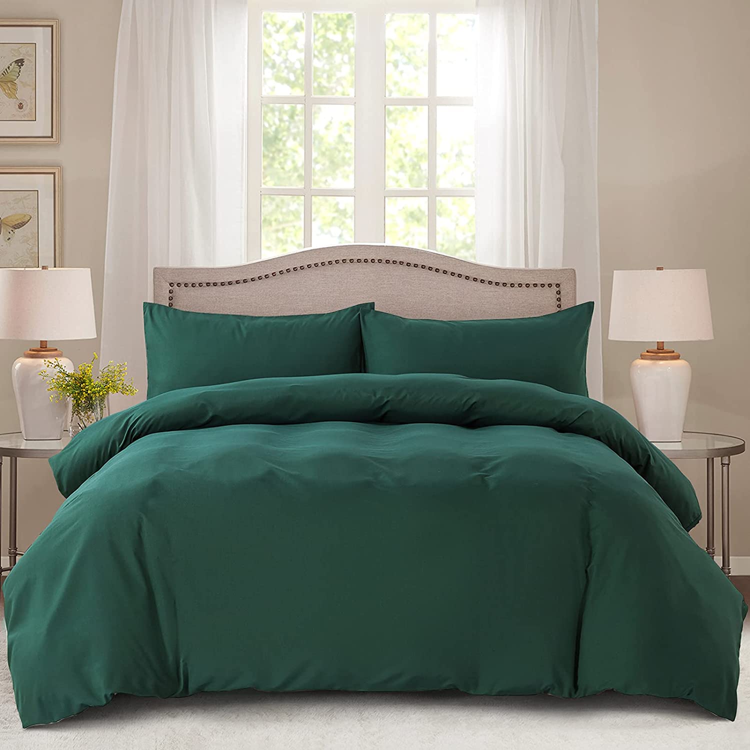 Price:$24.99 Duvet Cover Ultra Soft Microfiber Comforter Cover 3-Piece Solid Color Bedding Set with Zipper Closure & Corner Ties (Green, King) : Home & Kitchen