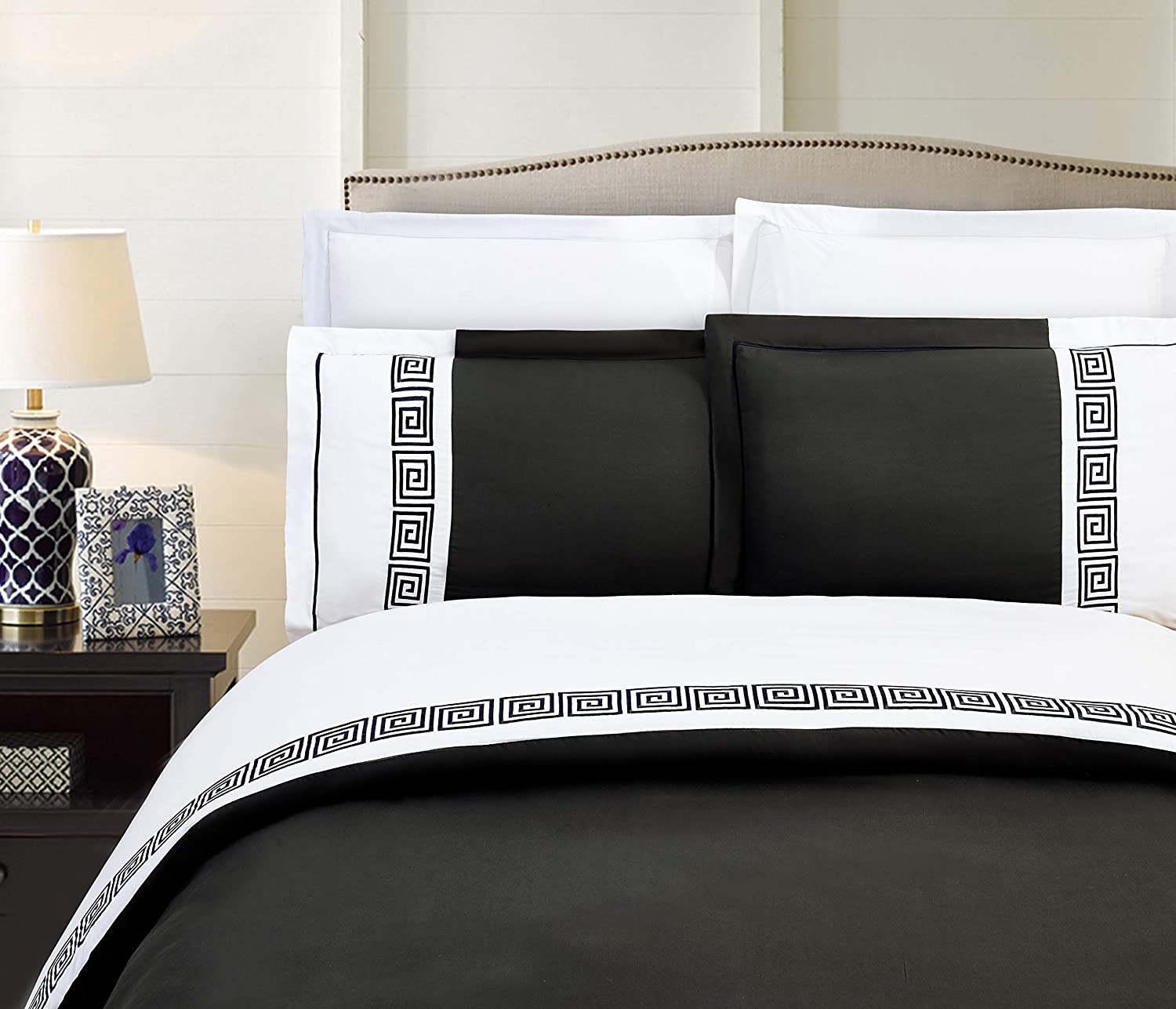 Price:$30.10 Comfort 3 Piece 1500 TC Microfiber Luxury Ultra Soft King/California King, Egyptian Quality Coziest Duvet Cover Set, Bright White : Home & Kitchen