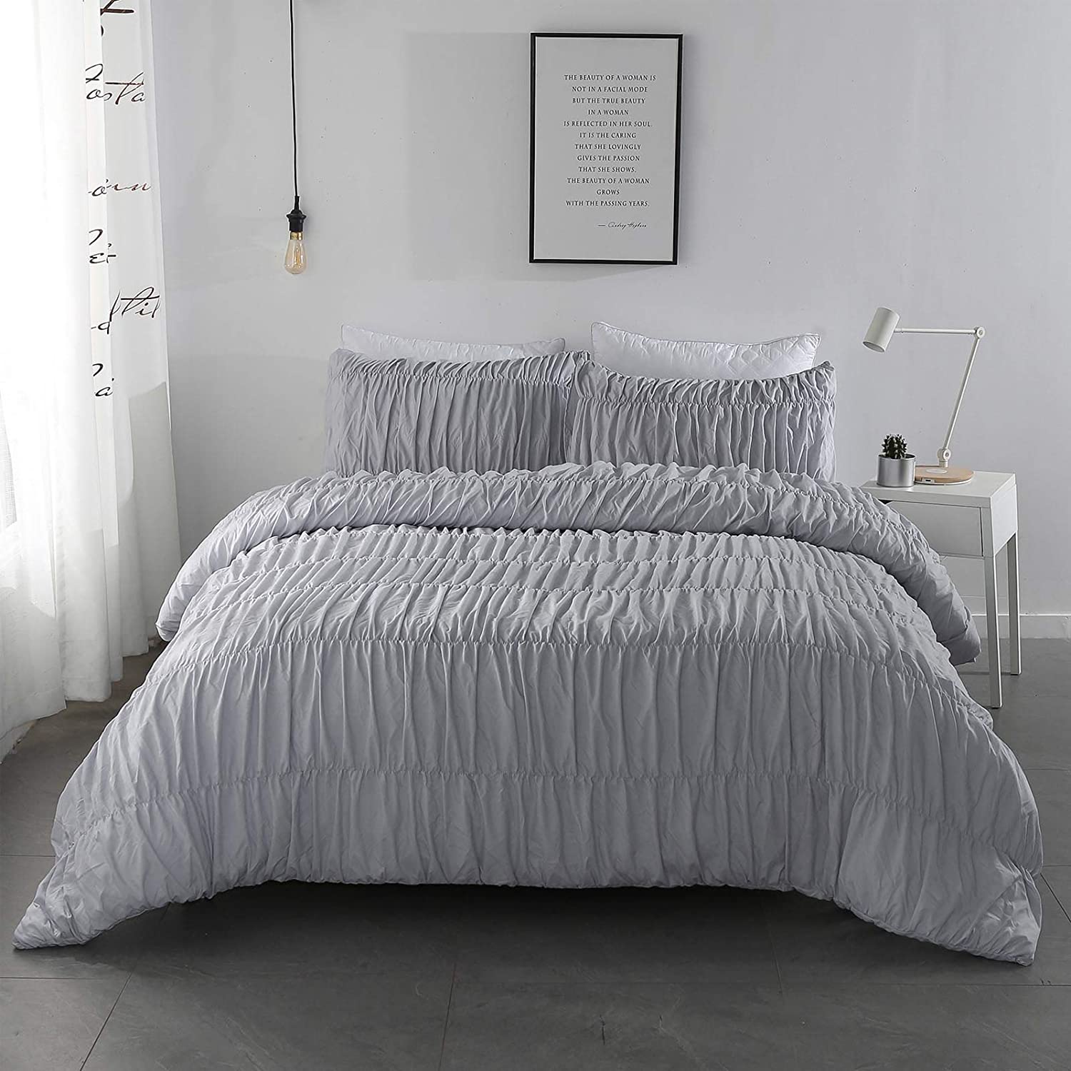 Price:$21.90 Cover Set 3 pcs:1 Cover and 2 Pillowcases,Made of Solid Color Polyester,Wrinkle Pattern Design by Elastic Lines,Classic and Good-Looking,Queen Size,Gray : Everything Else