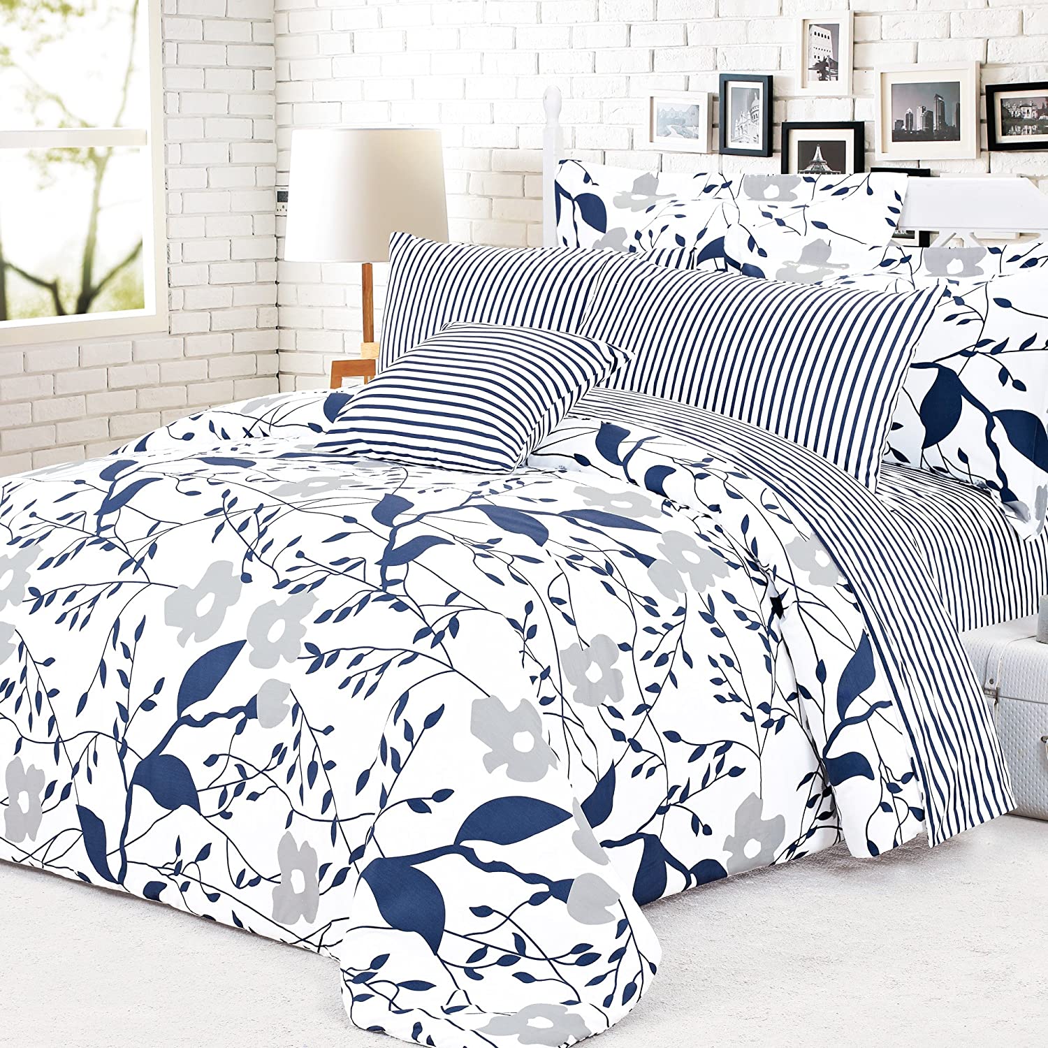 Price:$124.83 HOME CYNTHIA0DCKG 100% Cotton Duvet Cover Set, King, Leaves Navy, 4 Piece : Home & Kitchen